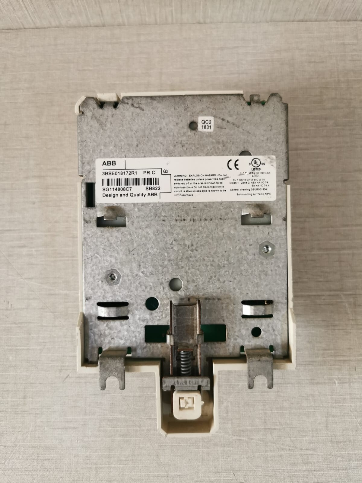 ABB 3BSE018172R1 ABB SB822 3BSE018172R1 Rechargeable Battery Unit 8
