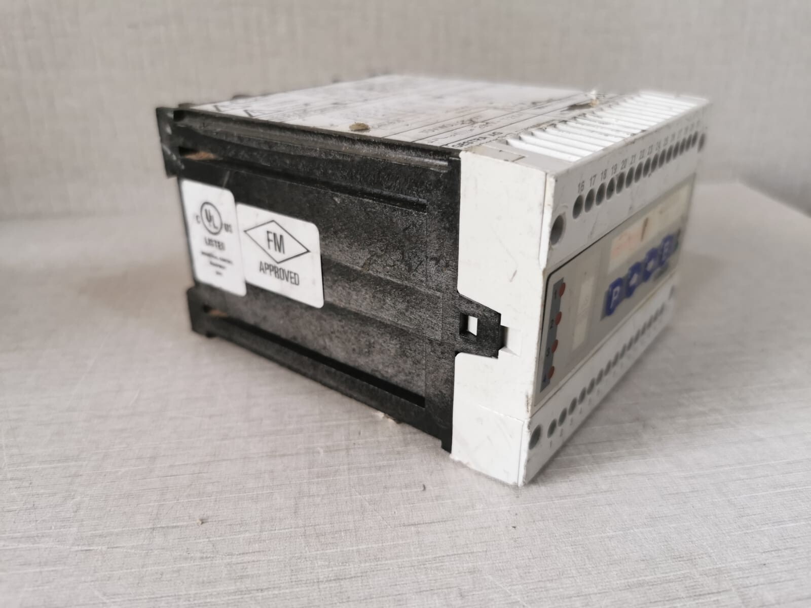 Flowserve LRR 1-40 FLOWSERVE GESTRA LRR 1-40 230 V 7