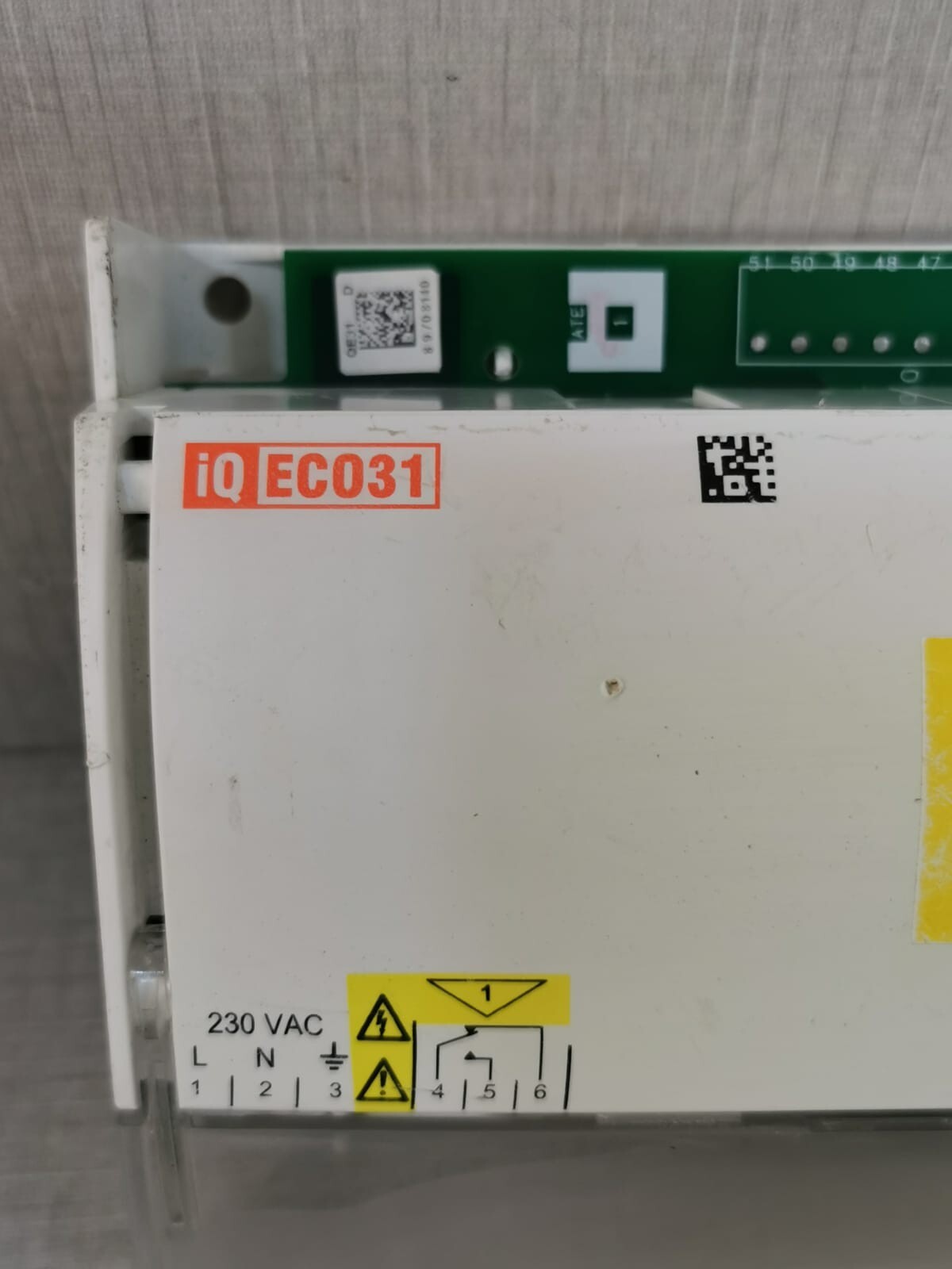 Trend IQE31-1201U80034 TREND IQEC031 / IQE31-1201U80034 TERMINAL UNIT CONTROLLERS 3