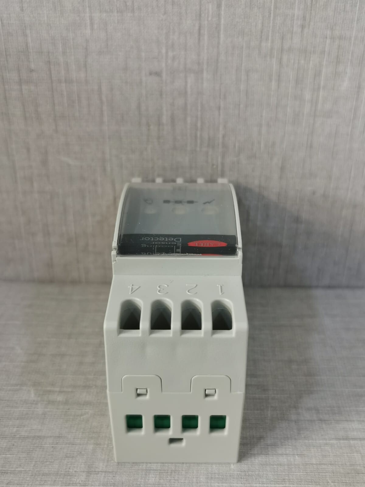 Carel FLOE000010 CAREL FLOE000010 FLOODING SENSOR DETECTOR- WITH OLD STOCK BOX 7