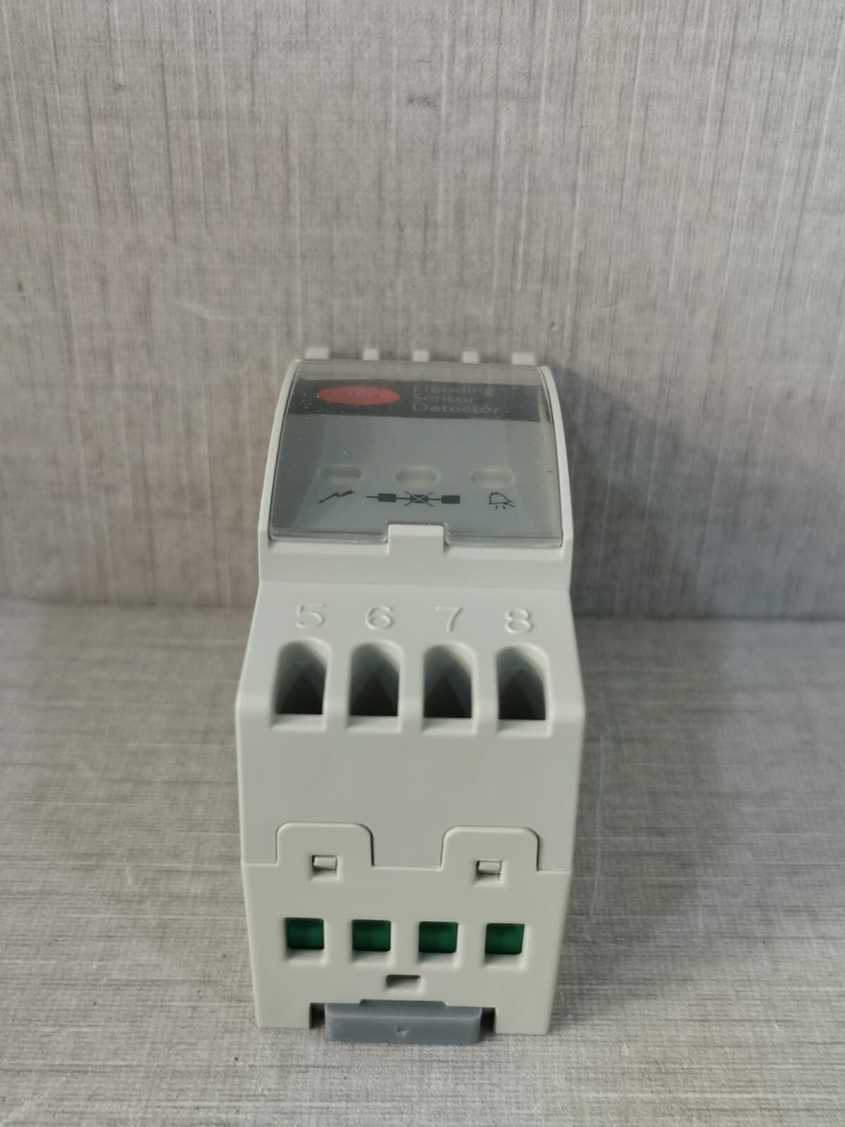 Carel FLOE000010 CAREL FLOE000010 FLOODING SENSOR DETECTOR- WITH OLD STOCK BOX 8