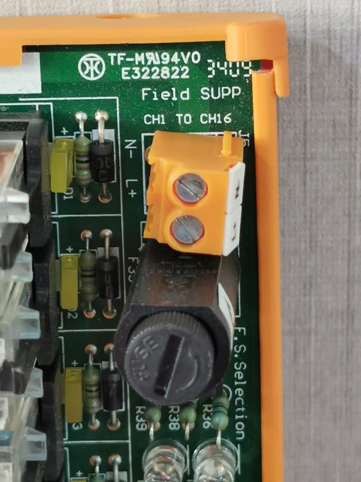 Weidmuller YAO32H Weidmuller YAO32H 24VDC RELAY BOARD 7940010179 7