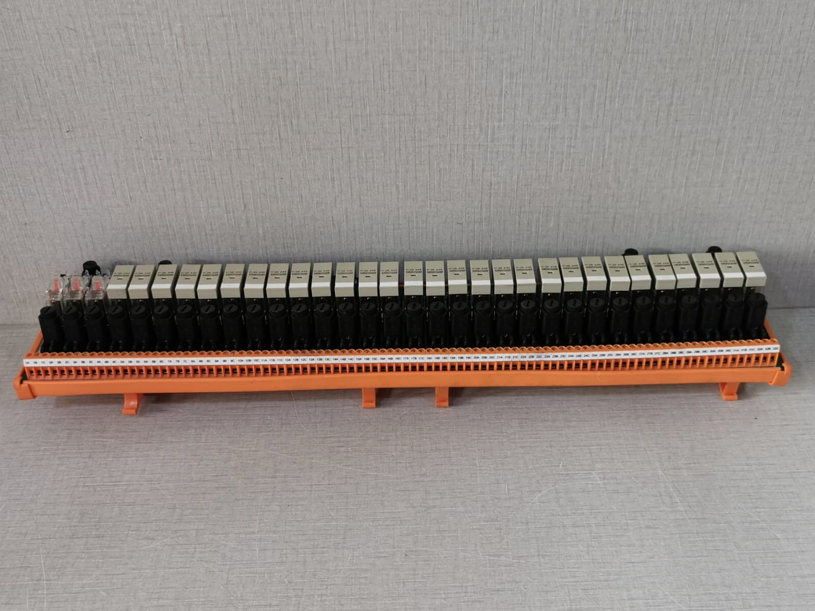 Weidmuller YAO32H Weidmuller YAO32H 24VDC RELAY BOARD 7940010179 9