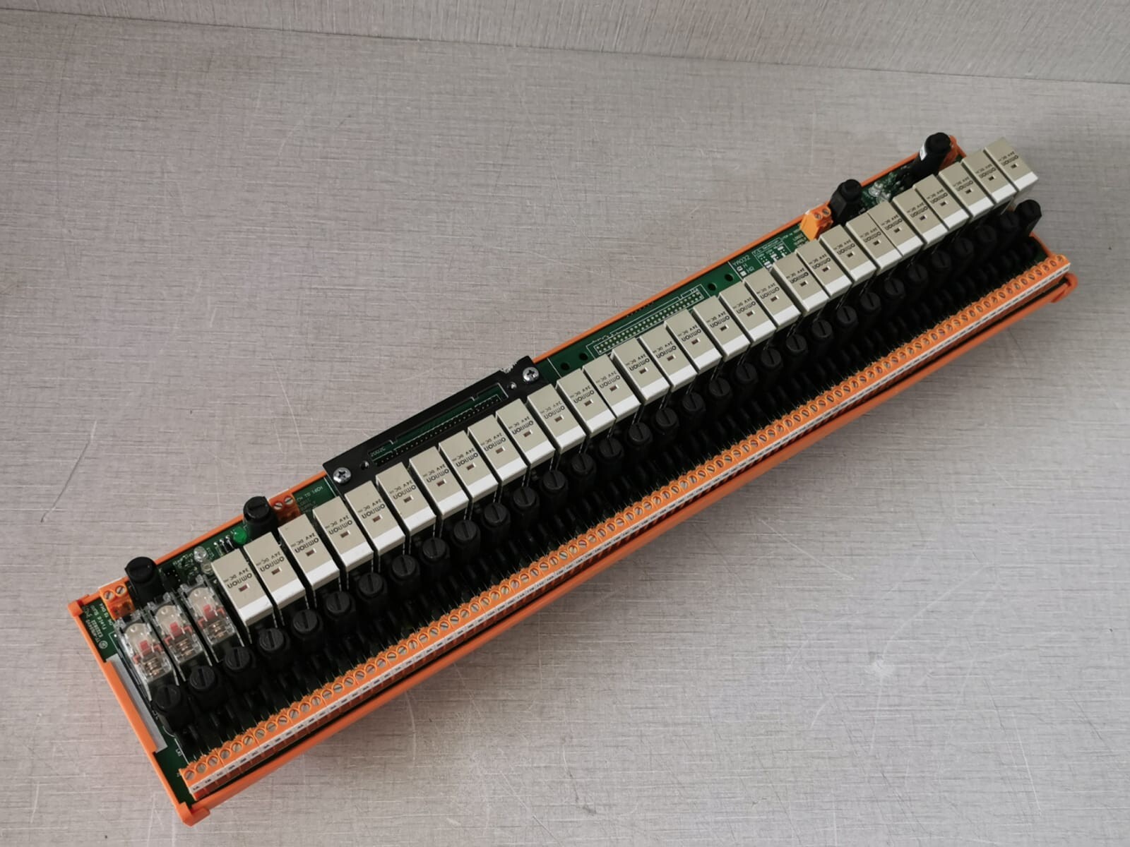 Weidmuller YAO32H Weidmuller YAO32H 24VDC RELAY BOARD 7940010179 10