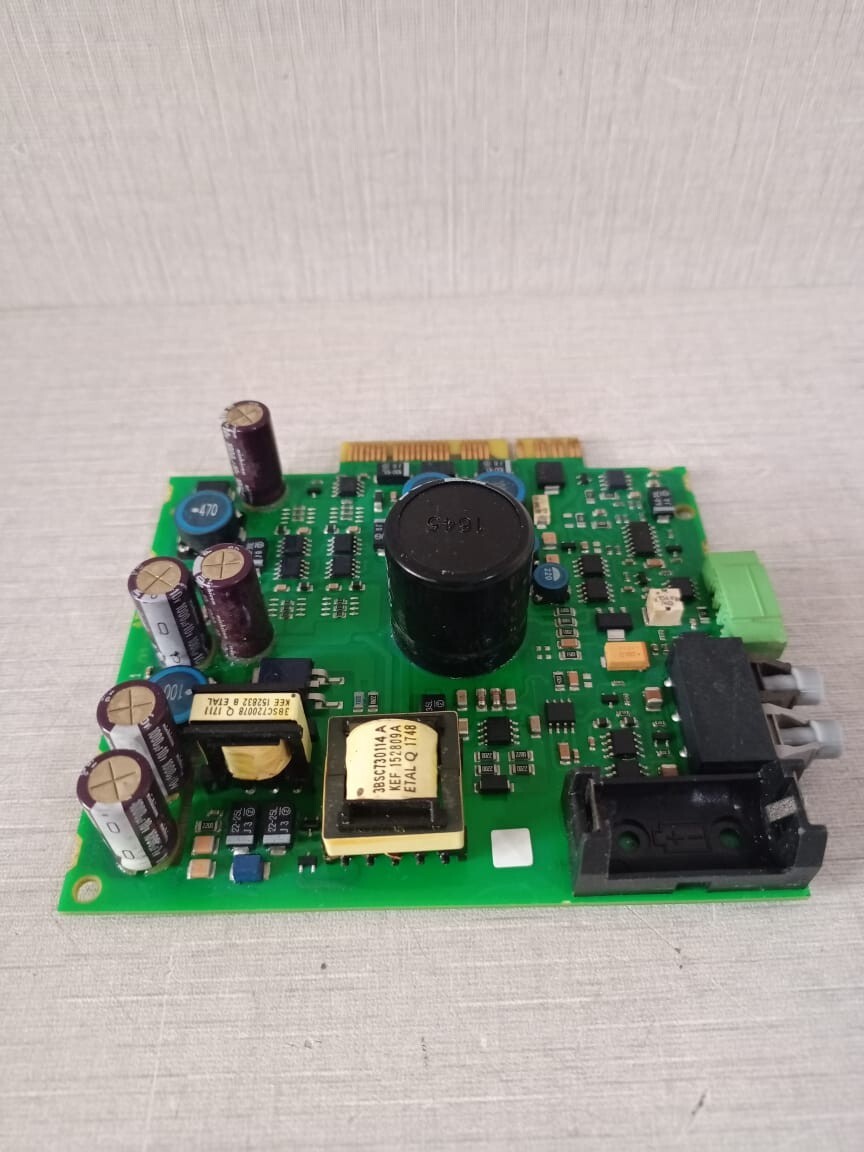 ABB 3BSE085687R1 ABB 3BSE085687R1 PR:A PM862-1 BOARD REMOVED FROM 3BSE066484R1 PR:C PM851A 5