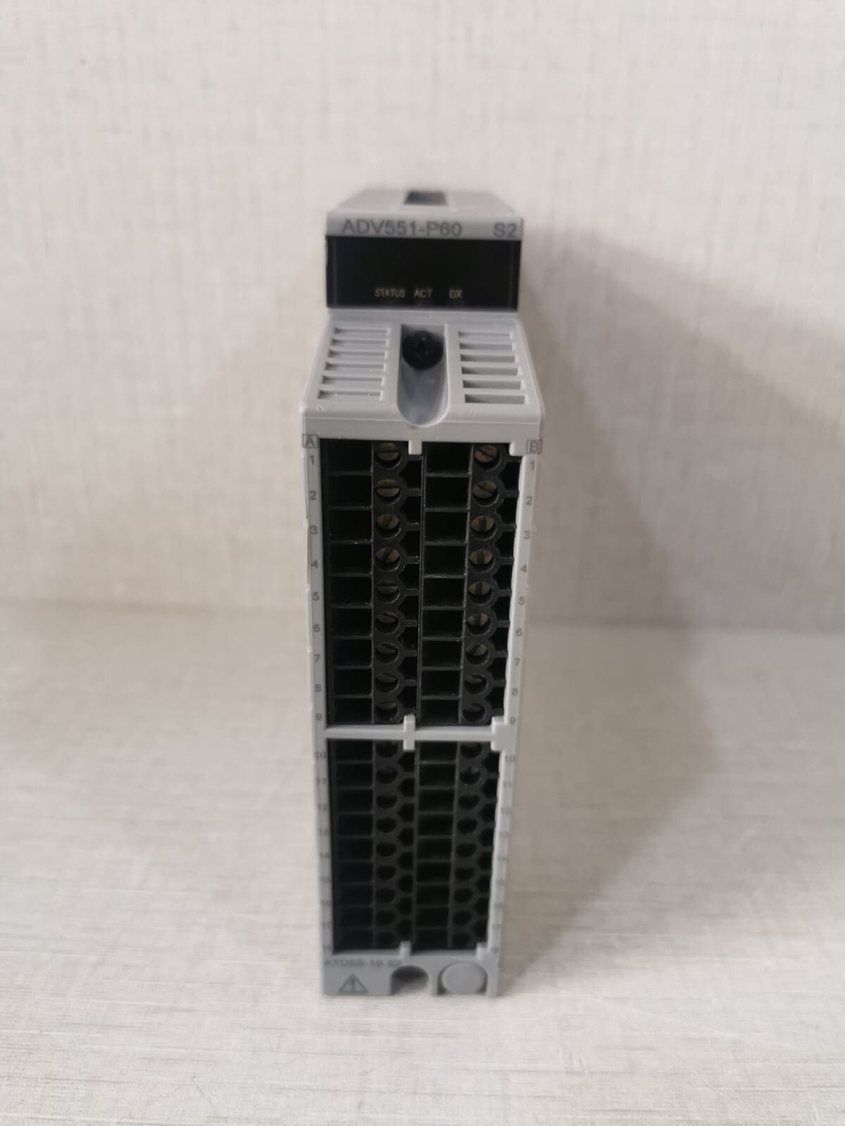 Yokogawa ADV551 / ATD5S-10 S2 YOKOGAWA ADV551-P60 S2 DIGITAL OUTPUT MODULE ADV55S1 24VDC W/ ATD5S-10 S2 3