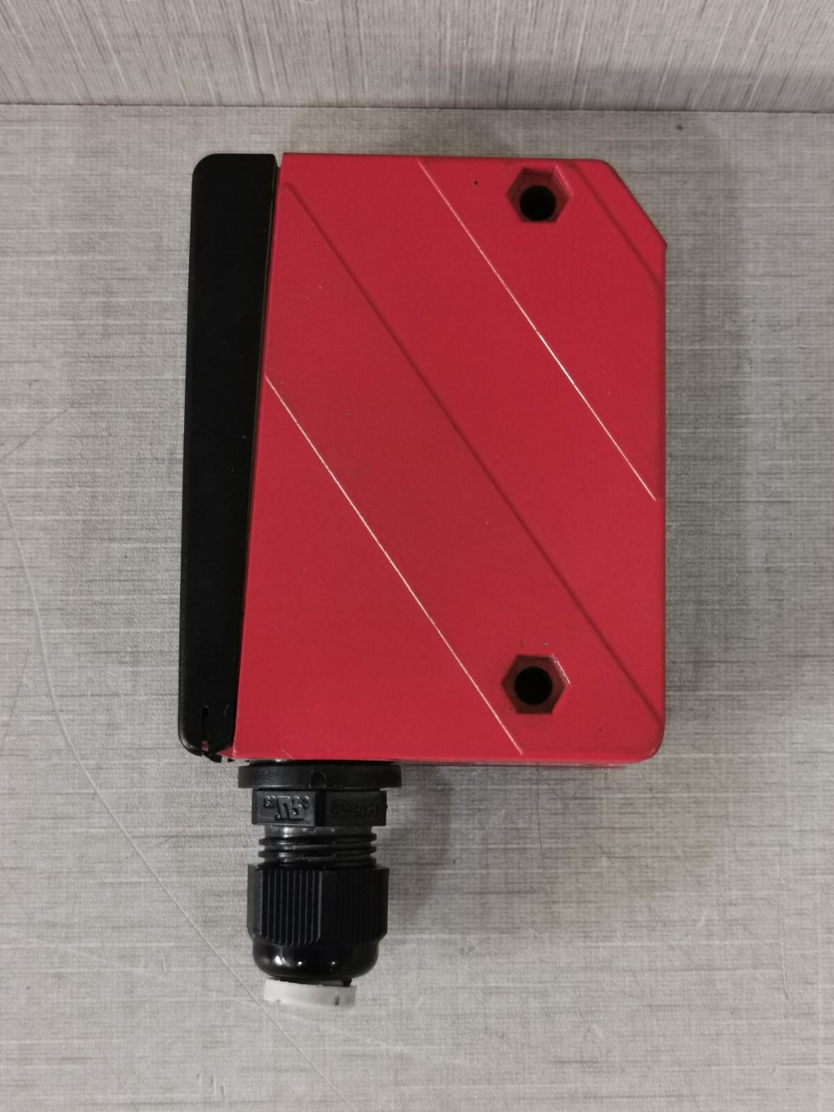 Leuze RT 96M/R-1574-800-25 LEUZE ELECTRONIC RT 96M/R-1574-800-25 SENSOR 7