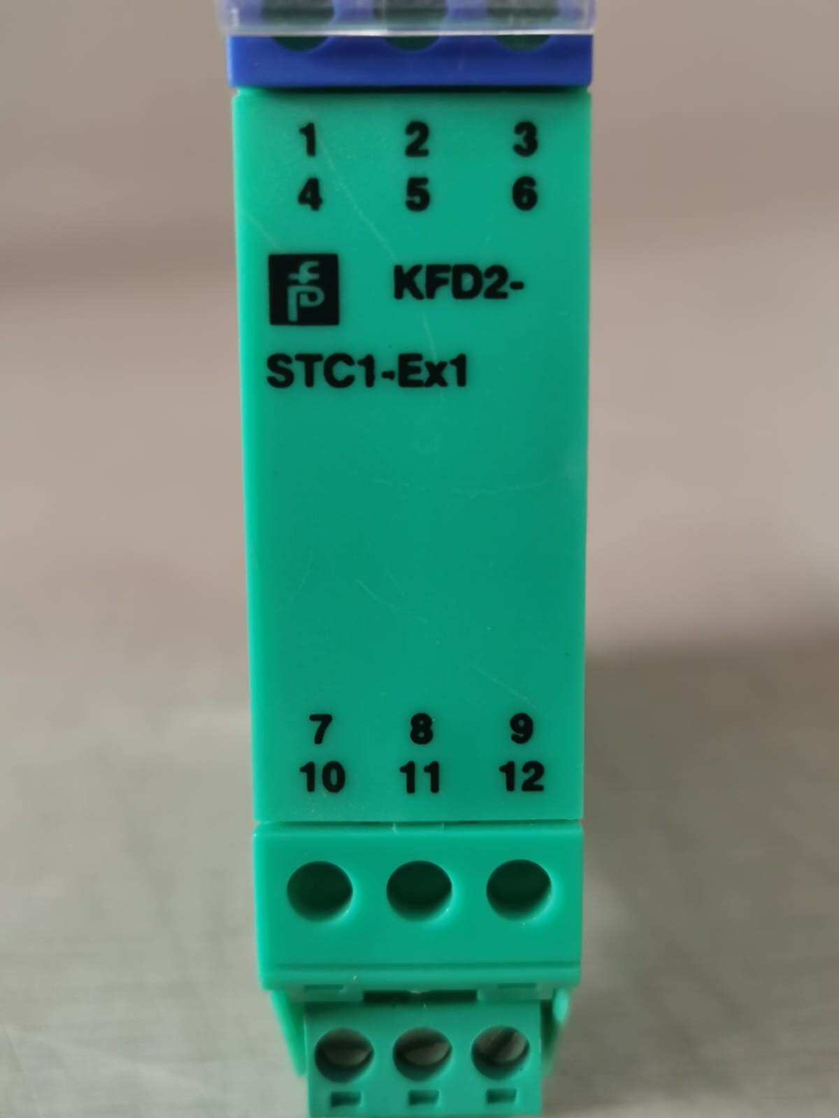 Pepperl+Fuchs 72076 Pepperl+Fuchs KFD2-STC1-Ex1 Smart Transmitter Isolator 72076 2