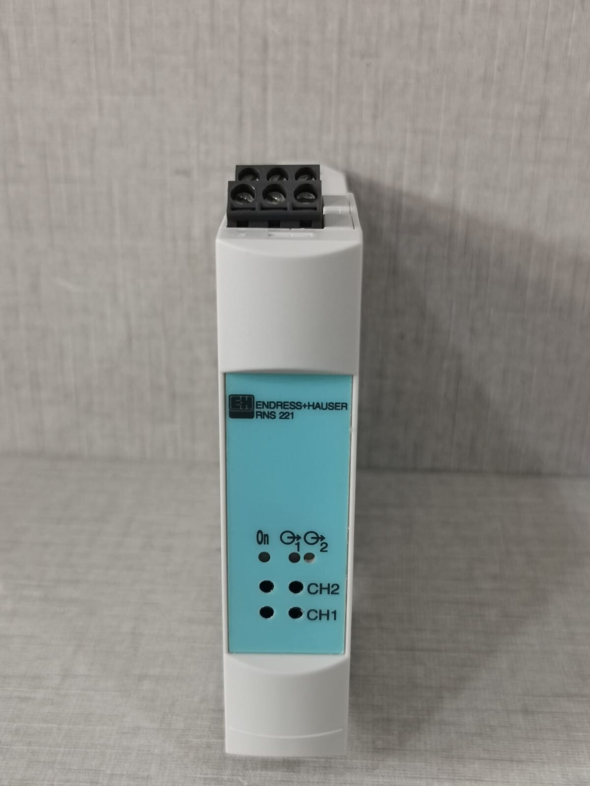 Endress+Hauser RNS221-A1 ENDRESS+HAUSER RNS221 TRANSMITTER SUPPLY RNS221-A1 3