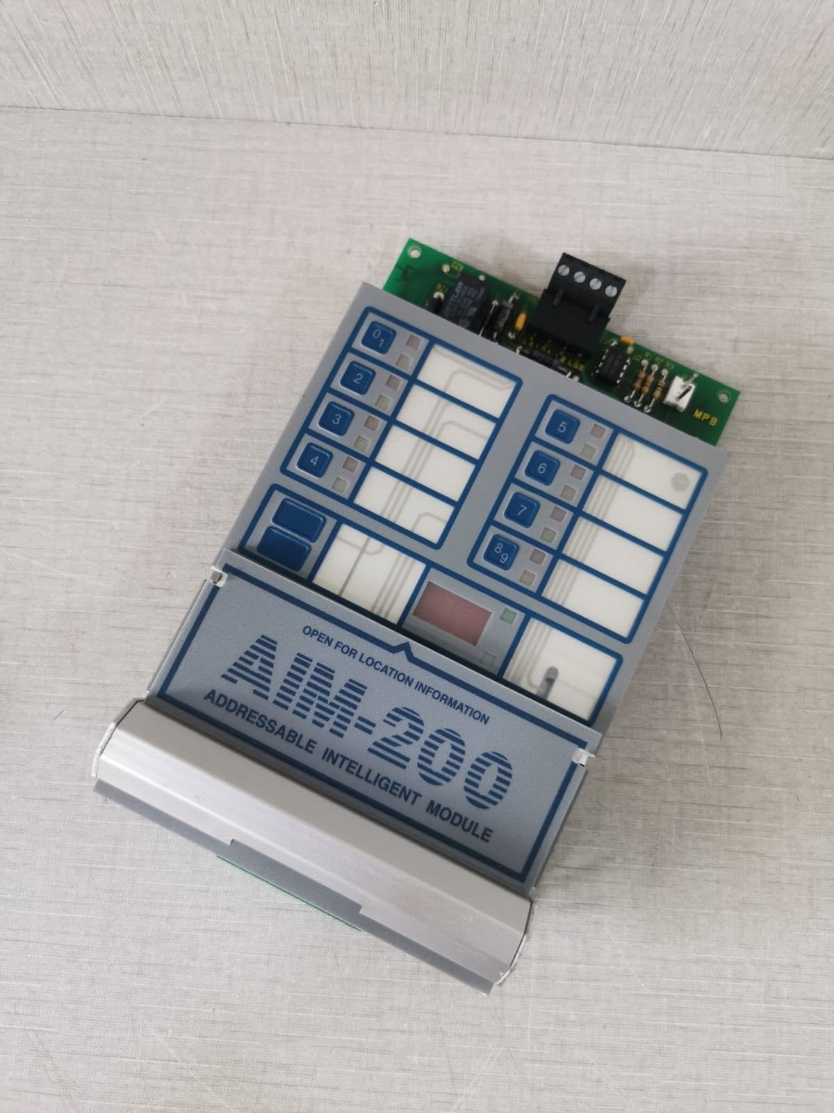 NOTIFIER AIM-200 NOTIFIER AIM-200 ADDRESSABLE INTELLIGENT MODULE FIRE ALARM UNIT 6