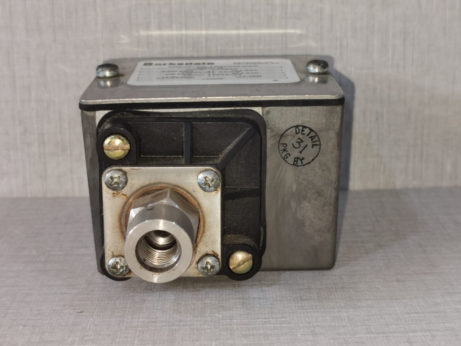 Barksdale 426N1-06 Barksdale 426N1-06 Pressure Transducer 5