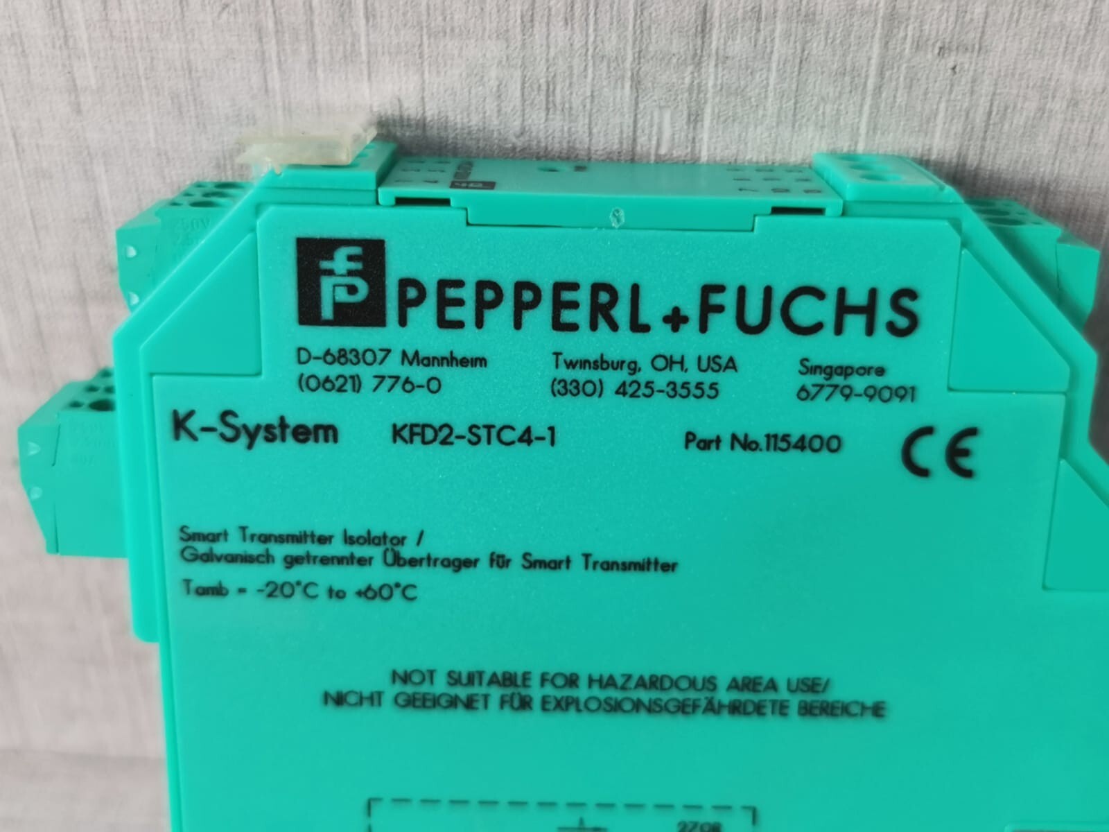 Pepperl+Fuchs KFD2-STC4-1 Pepperl+Fuchs KFD2-STC4-1 Smart Transmitter Isolator P/n.: 115400 2