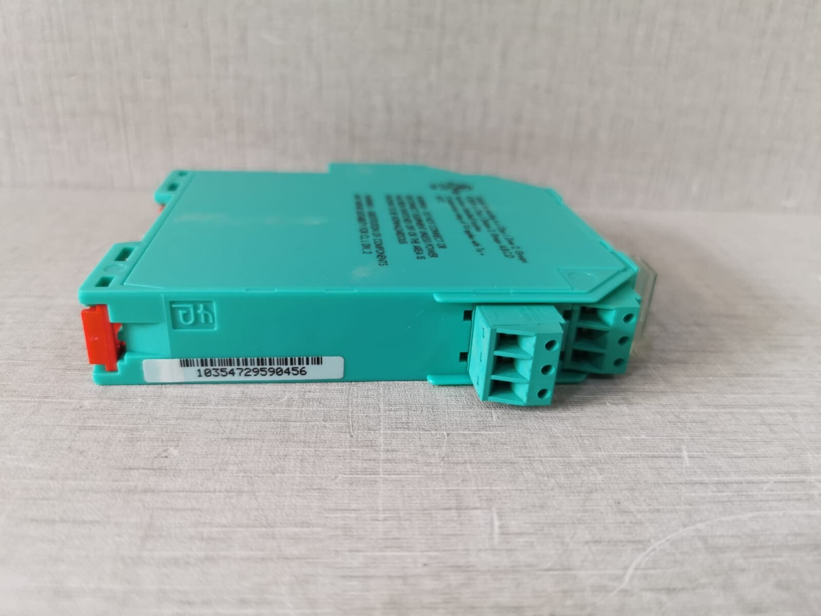 Pepperl+Fuchs KFD2-STC4-1 Pepperl+Fuchs KFD2-STC4-1 Smart Transmitter Isolator P/n.: 115400 8