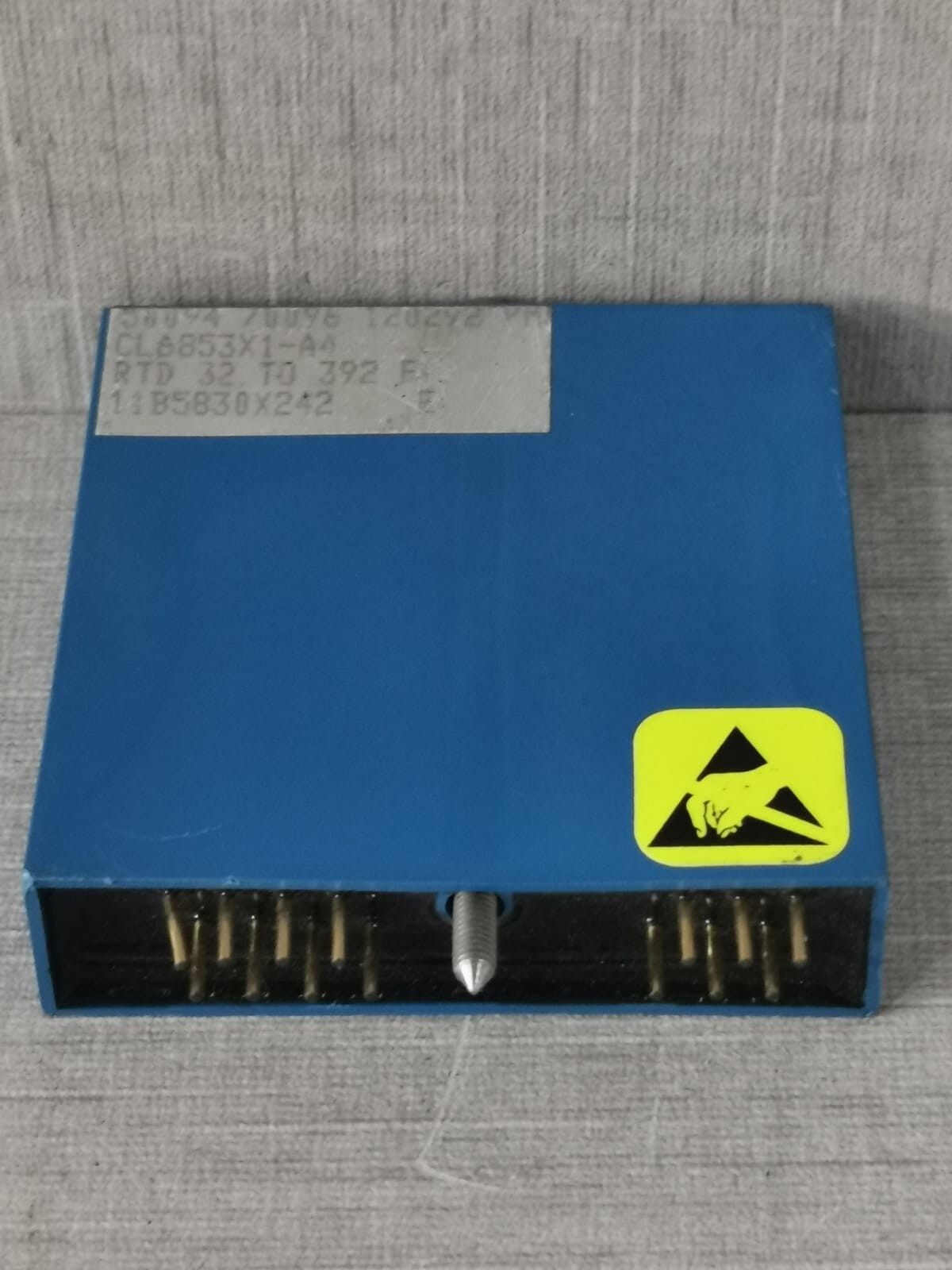Fisher CL6853X1-A4 FISHER CL6853X1-A4 11B5830X242 E TEMPERATURE DETECTOR 7