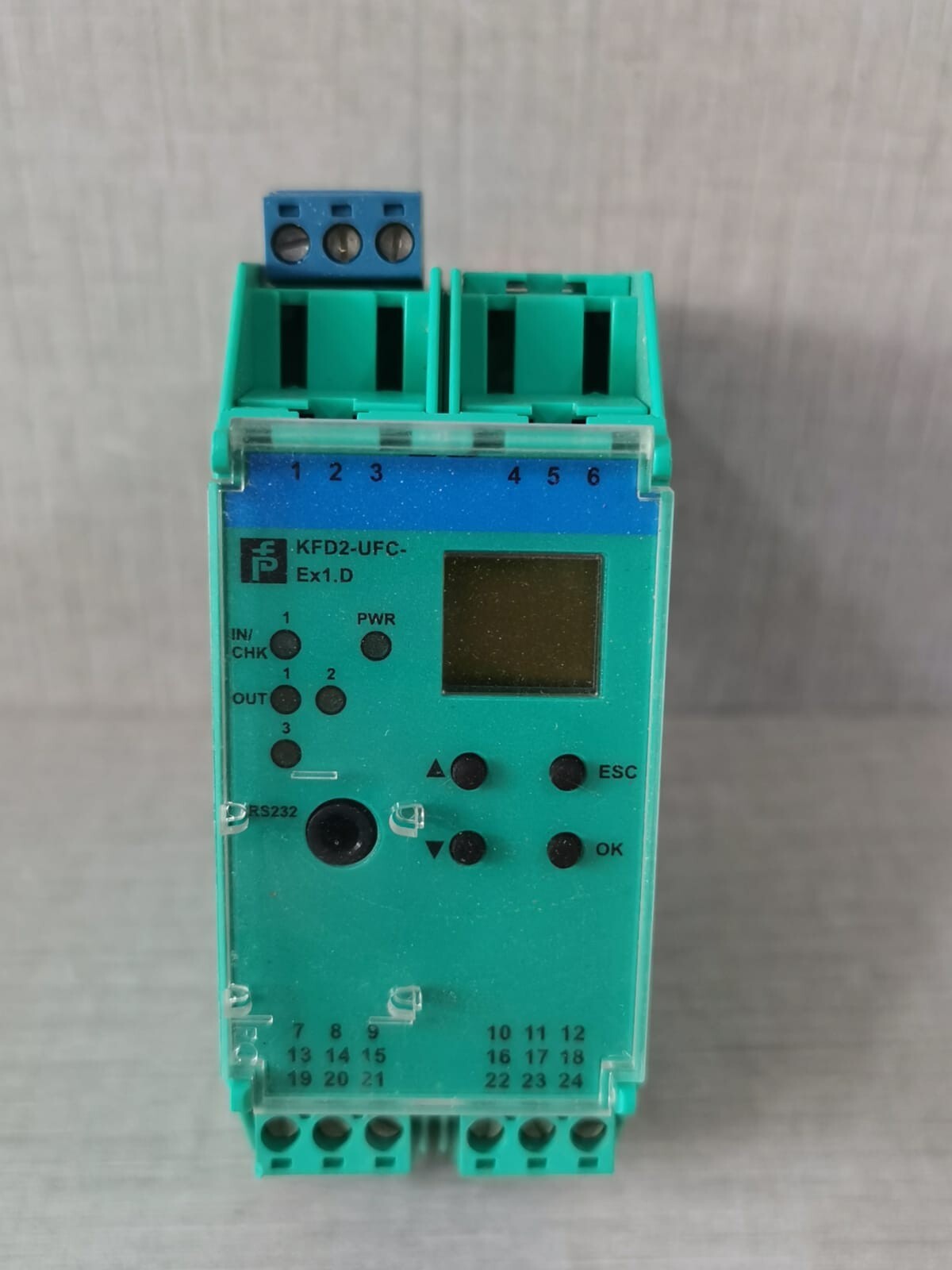 Pepperl+Fuchs KFD2-UFC-EX1.D PEPPERL+FUCHS KFD2-UFC-Ex1.D FREQUENCY CONVERTER 231194- WITH OLD STOCK BOX 2