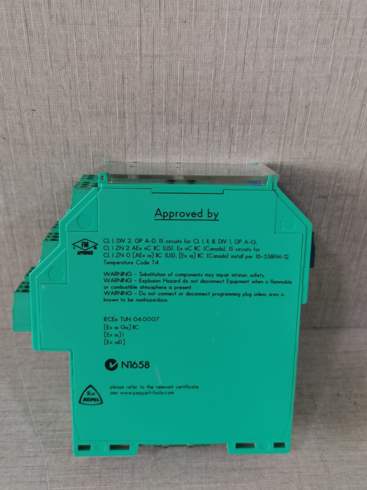 Pepperl+Fuchs KFD2-UFC-EX1.D PEPPERL+FUCHS KFD2-UFC-Ex1.D FREQUENCY CONVERTER 231194- WITH OLD STOCK BOX 5