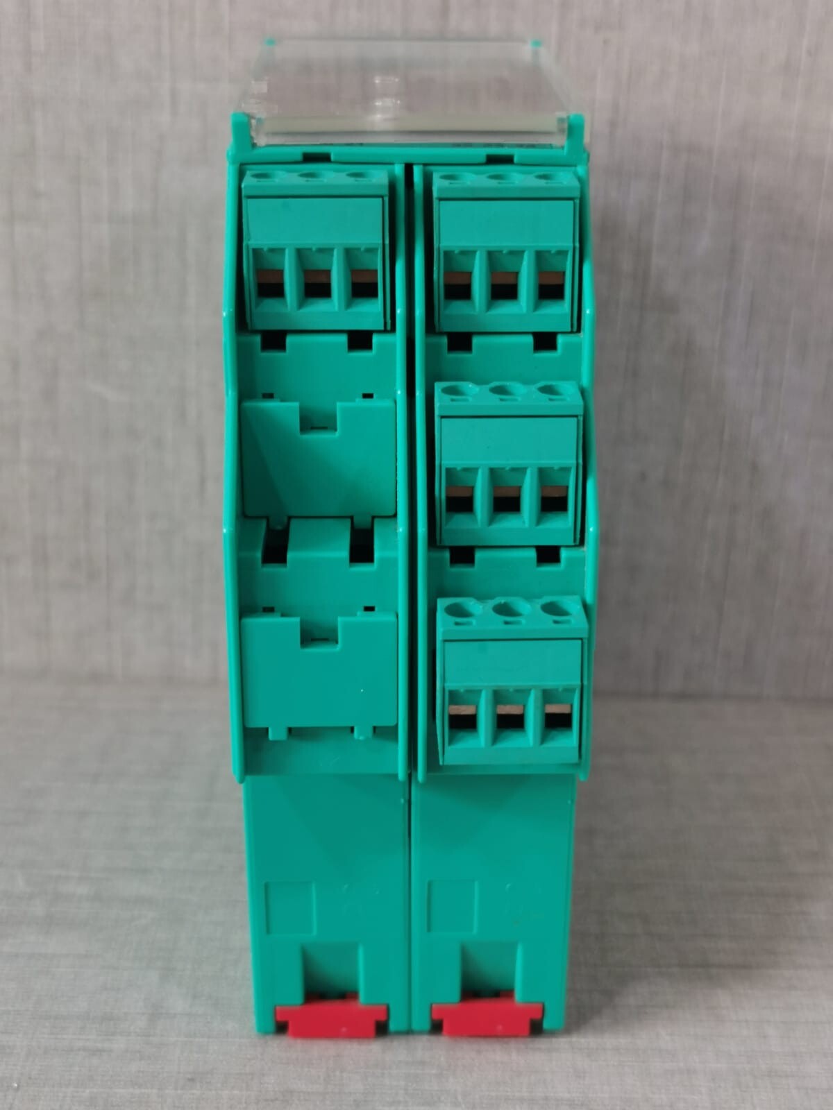 Pepperl+Fuchs KFD2-GUT-1.D PEPPERL+FUCHS KFD2-GUT-1.D TEMPERATURE CONVERTER 231224- WITH OLD STOCK BOX 7