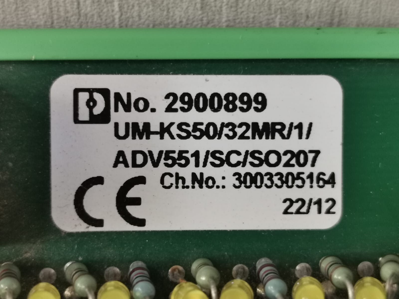 Phoenix Contact KS50/32MR/1/ADV551/SC/SO27 PHOENIX CONTACT 2900899 MULTIPLE RELAY MODULE UM-KS50/32MR/1/ADV551/SC/SO27 2