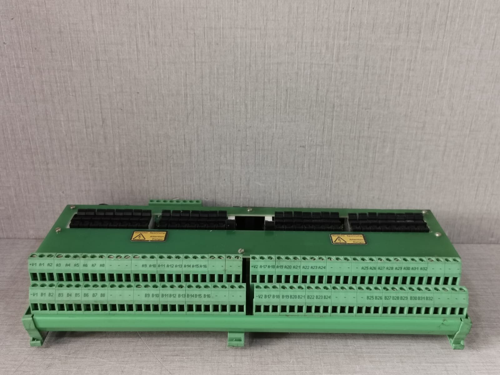 Phoenix Contact KS50/32MR/1/ADV551/SC/SO27 PHOENIX CONTACT 2900899 MULTIPLE RELAY MODULE UM-KS50/32MR/1/ADV551/SC/SO27 5