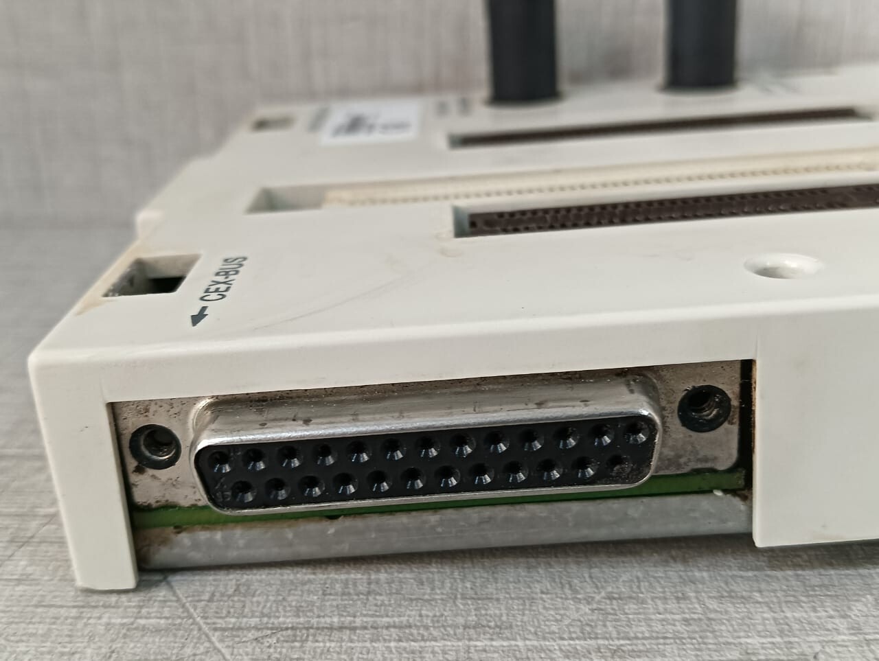 ABB PM851AK01 ABB 3BSE066485R1 PR:C PM851AK01 BASE MODULE 3BSE018114R1 / TP830 8