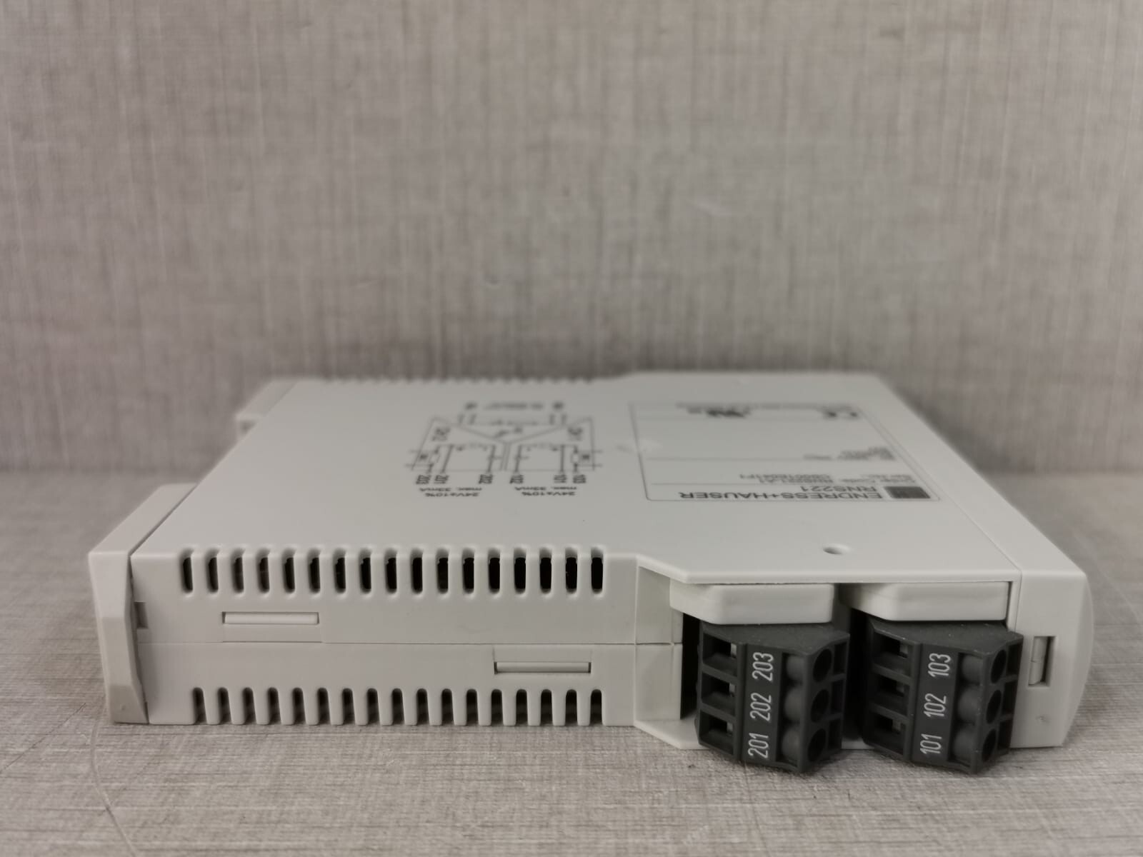 Endress+Hauser RNS221-A1 ENDRESS+HAUSER RNS221 TRANSMITTER SUPPLY RNS221-A1 8