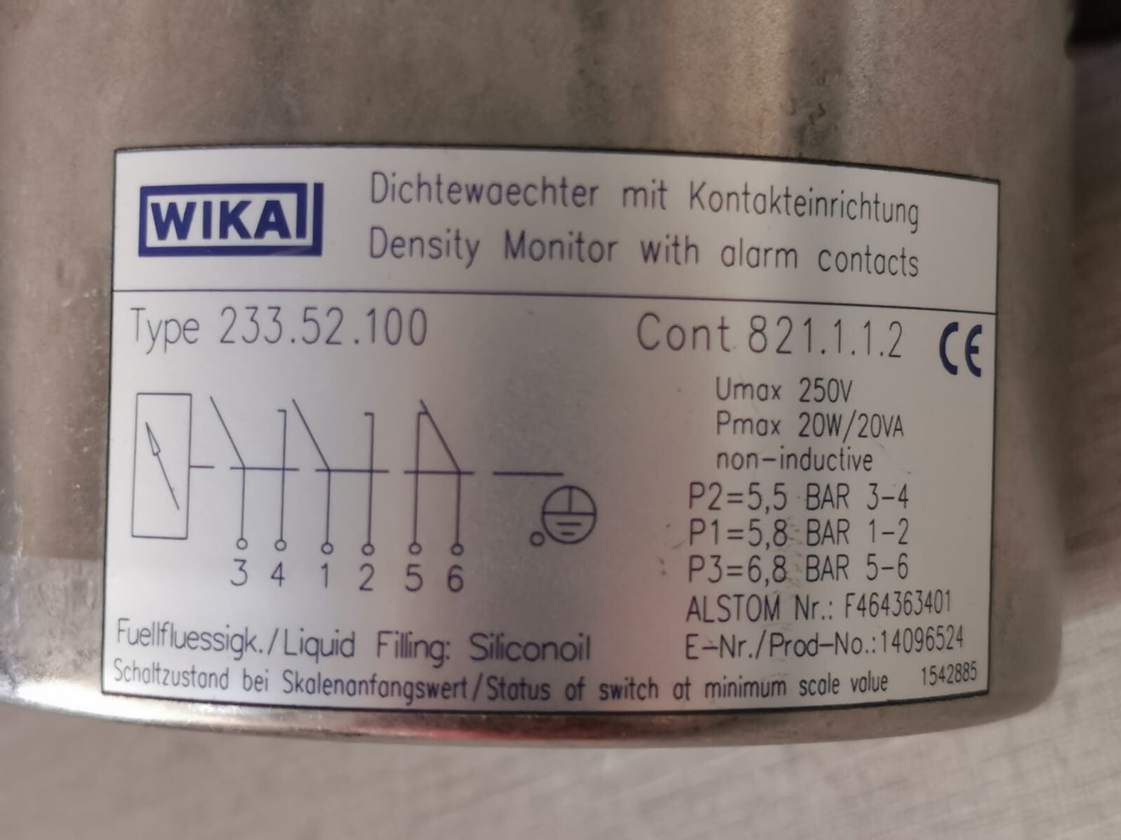 WIKA WIKA-233 WIKA 233.52.100 Density Monitor with Alarm Contacts 821.1.1.2 4