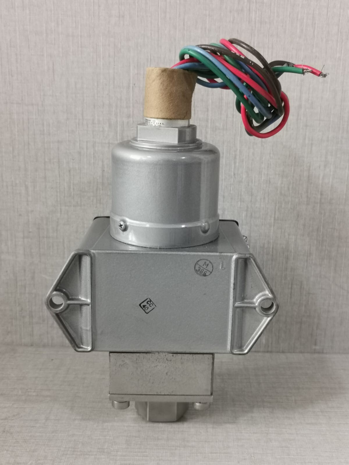 CCS PROOF-750 CCS 646DZE1 DIFFERENTIAL SWITCH PROOF 750 PSIG 52BAR 7