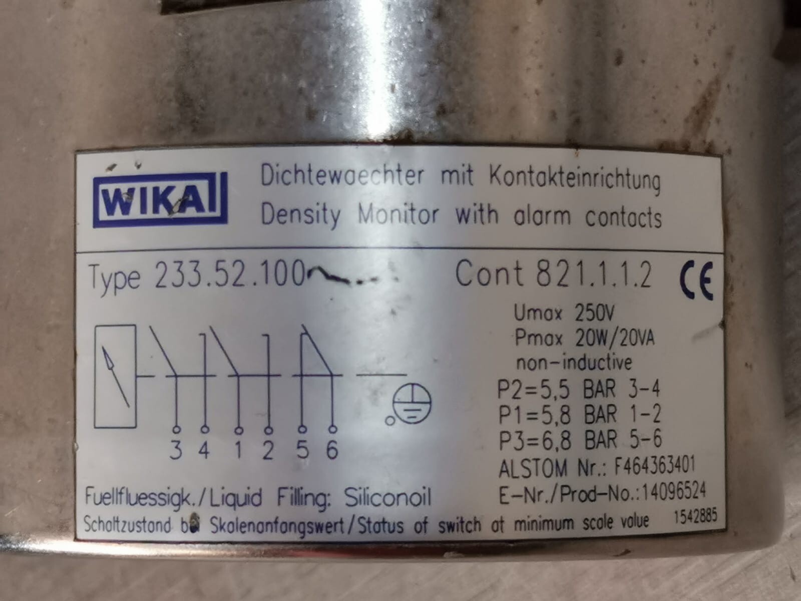 WIKA WIKA-233 WIKA 233.52.100 Density Monitor with Alarm Contacts 821.1.1.2 2