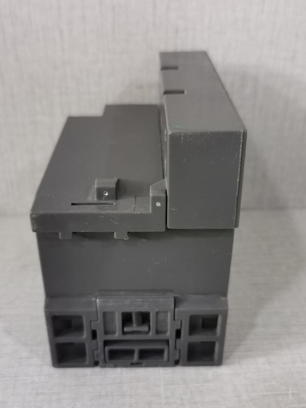 ABB M102-P ABB M102-P MOTOR CONTROL & PROTECTION UNIT 1TNA911304R2915 SOFTWARE 3.3 10