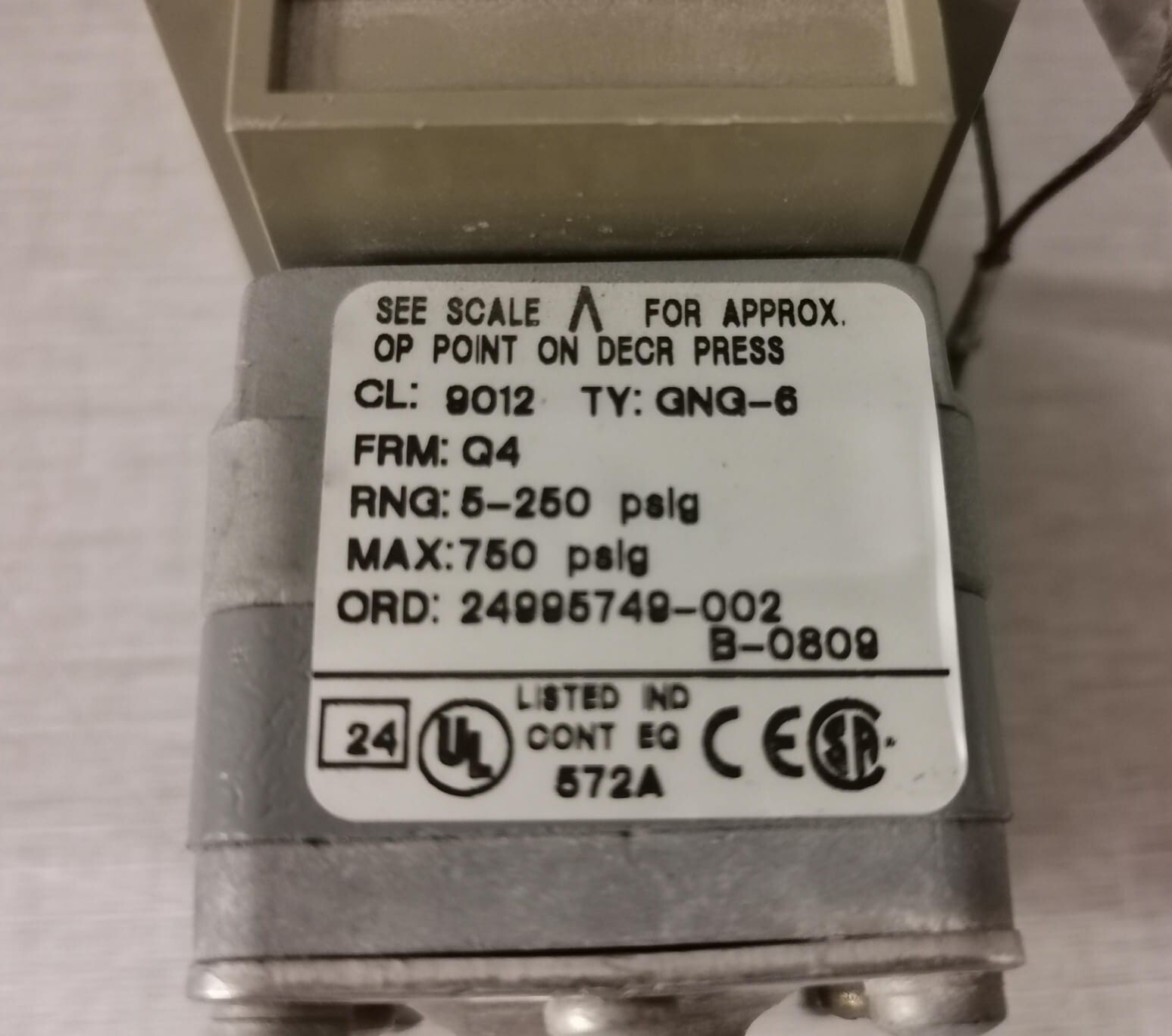 Schneider Electric G-6 SQUARE D 9012 GN G-6 PRESSURE SWITCH 5-250 PSIG /750 PSIG 5