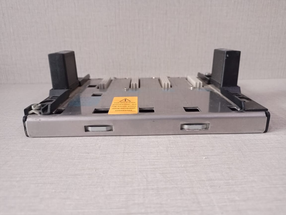 Schneider Electric 4-SLOT Schneider Electric Modicon Premium TSXRKY4EX 4-Slot Ext Rack 5