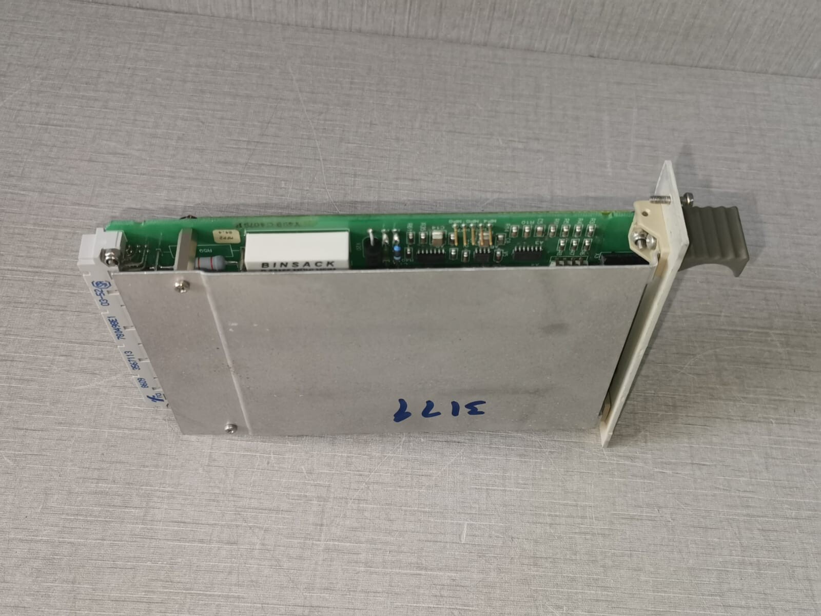 ABB HENF327998R0003 ABB HENF327998R0003 G3HE / HENF327998R3 G3HE PCB ALARM CARD 4