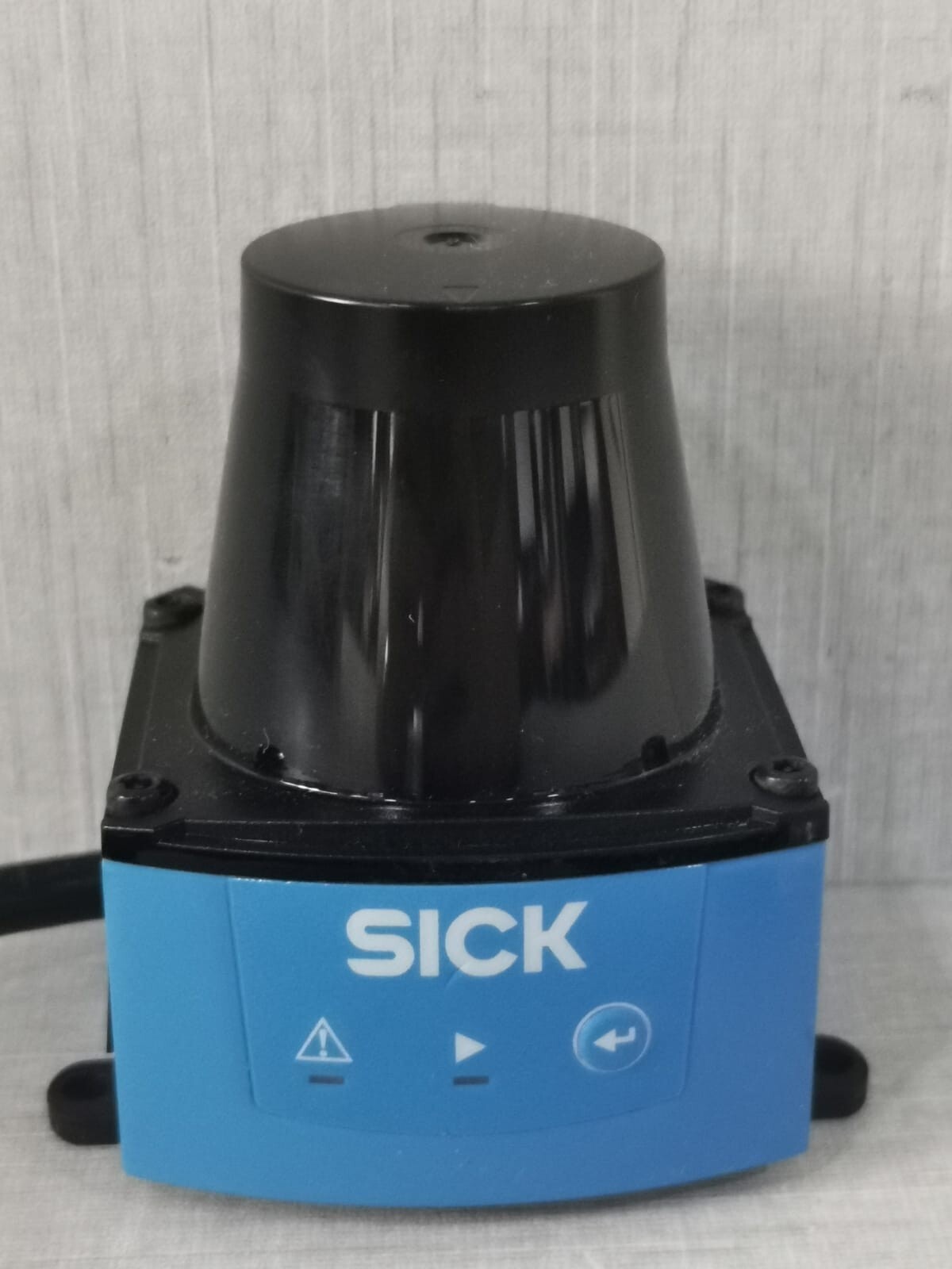 SICK TIM510-9950000S01 SICK TIM510-9950000S01 2D LiDAR SENSOR 1 062 210 2