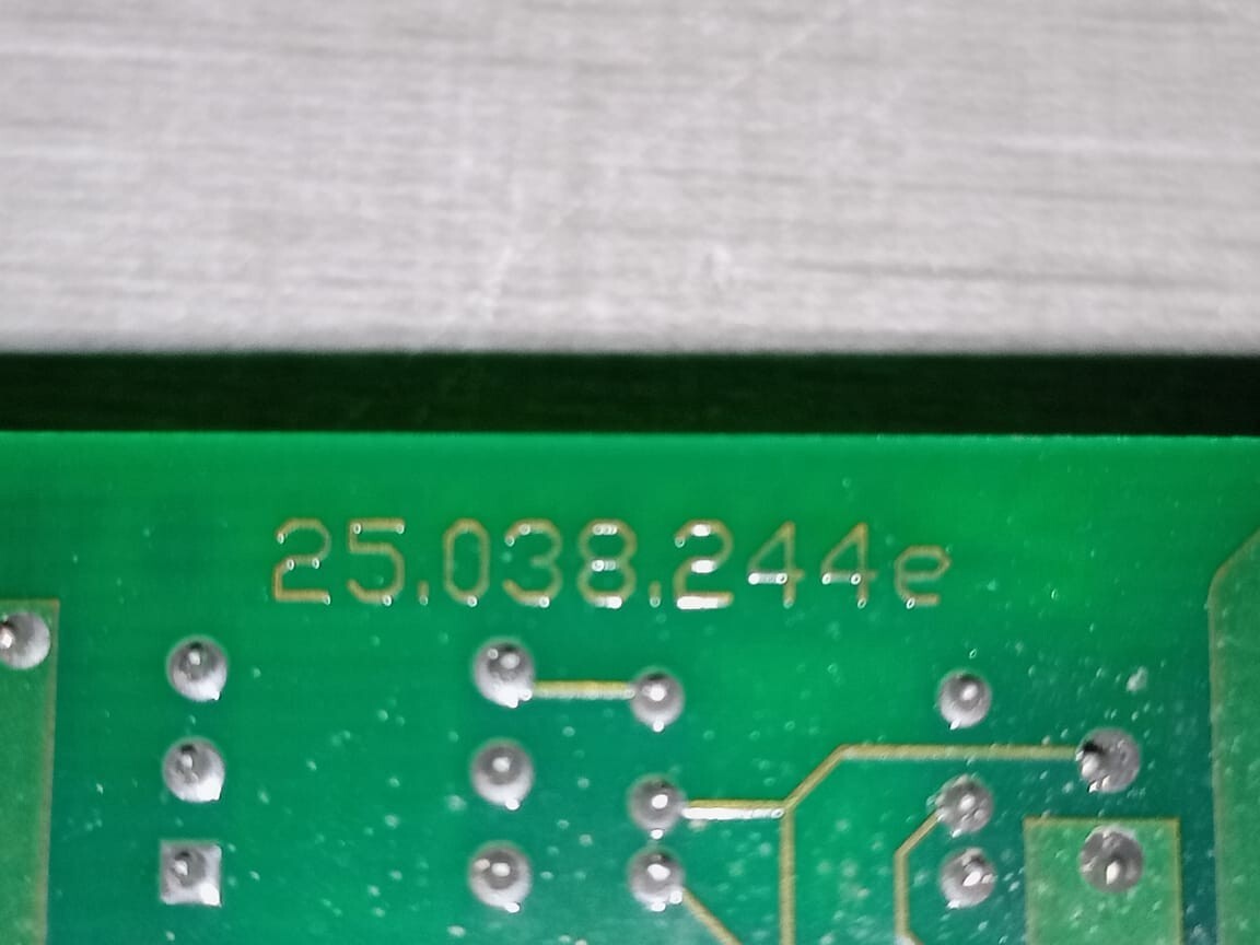 Rockwell Automation MMV-25 ALLEN BRADLEY 825-MMV 25.710.204-01 Ser A CIRCUIT BOARD 2