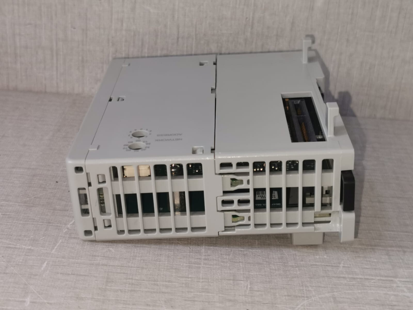Rockwell Automation 1768-CNB Allen Bradley 1768-CNB ControlNet Module Series A P/n: 96446071 8