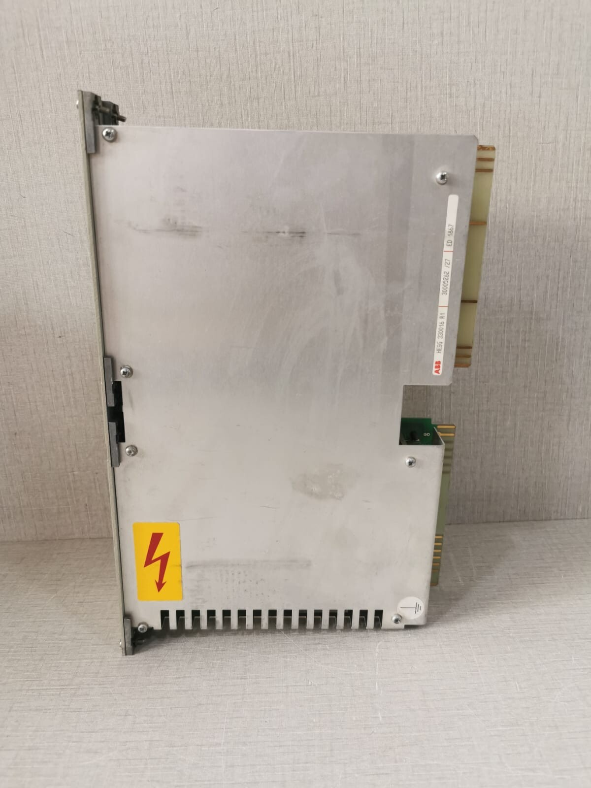 ABB ED1867 ABB ED1867 HESG330016R1 PCB BOARD Input Voltage 220V 3