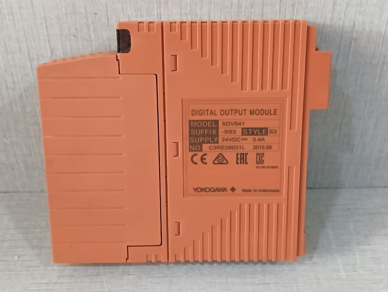 Yokogawa SDV541-S53 SDV541 YOKOGAWA SDV541-S53 STYLE S3 DIGITAL OUTPUT MODULE WITH STB4S-10 S2 5