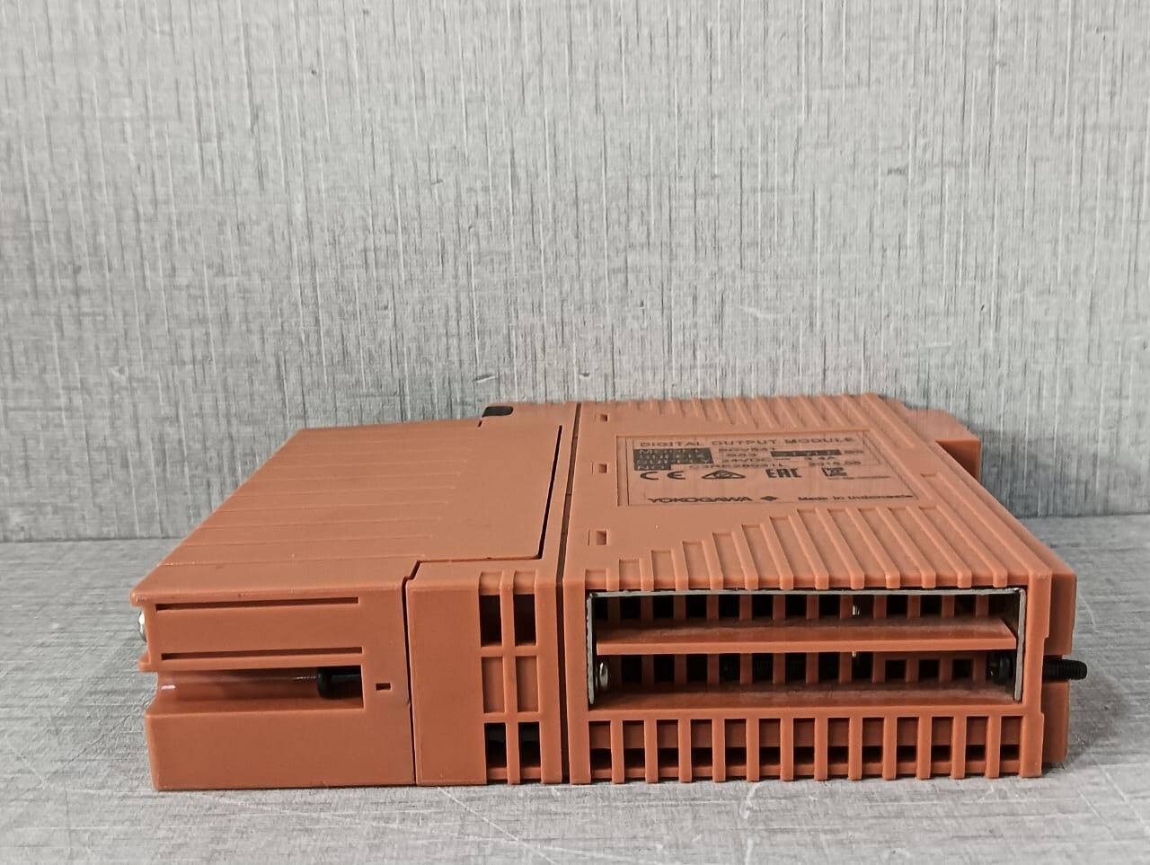 Yokogawa SDV541-S53 SDV541 YOKOGAWA SDV541-S53 STYLE S3 DIGITAL OUTPUT MODULE WITH STB4S-10 S2 9