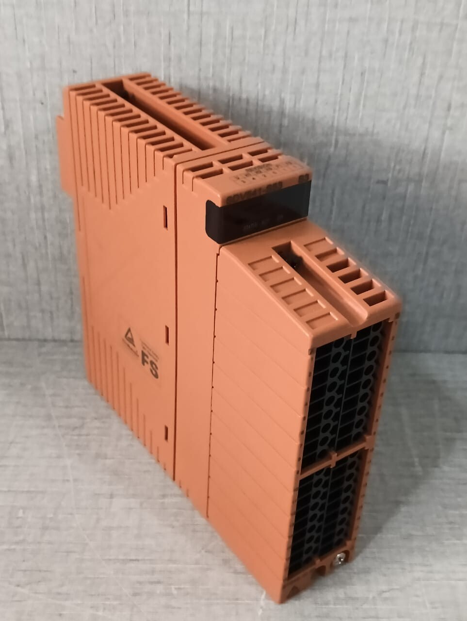 Yokogawa SDV541-S53 SDV541 YOKOGAWA SDV541-S53 STYLE S3 DIGITAL OUTPUT MODULE WITH STB4S-10 S2 10