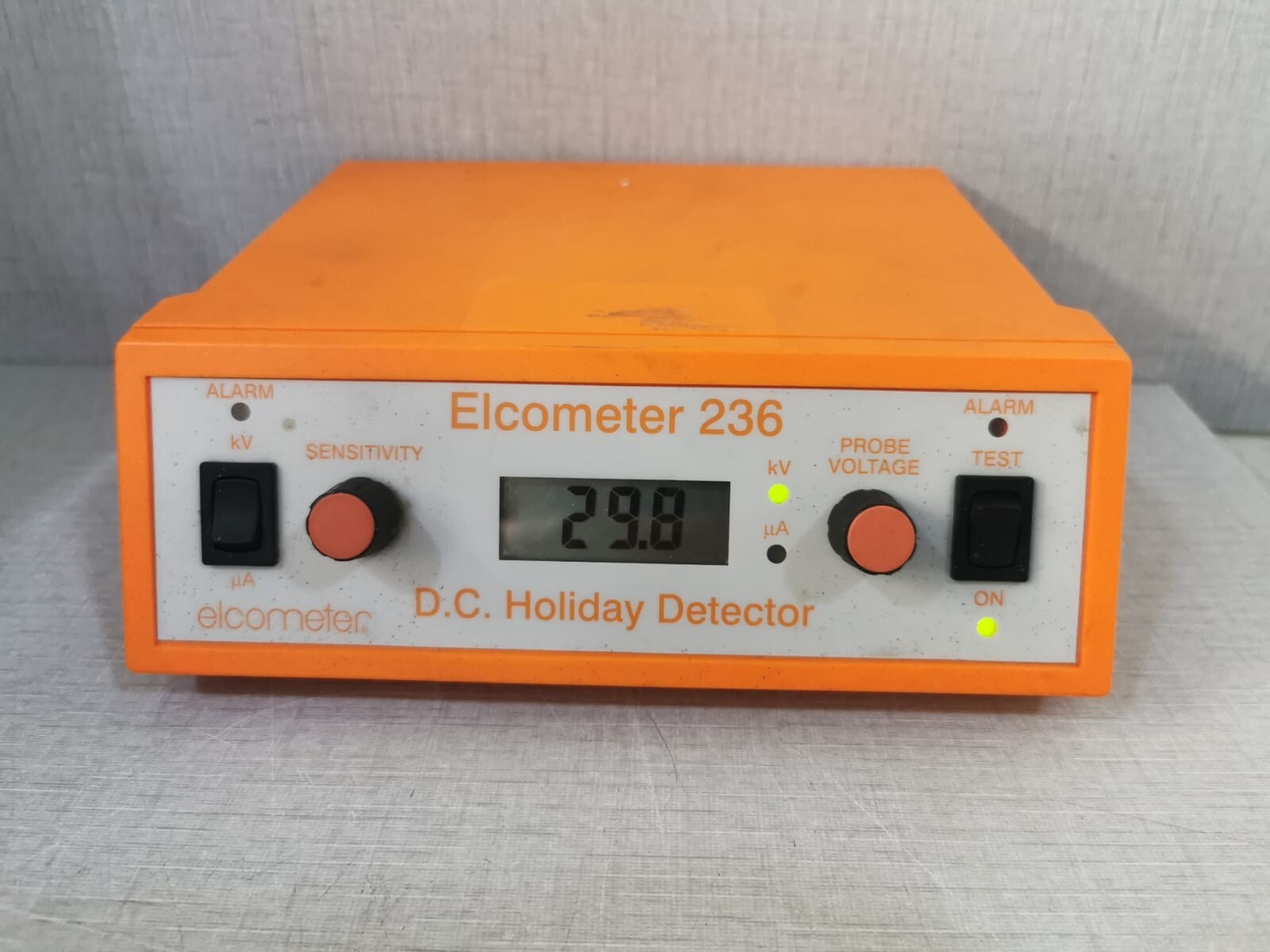 Elcometer PORTABLE Elcometer 236 D.C Portable Holiday Detector 30 KV 3