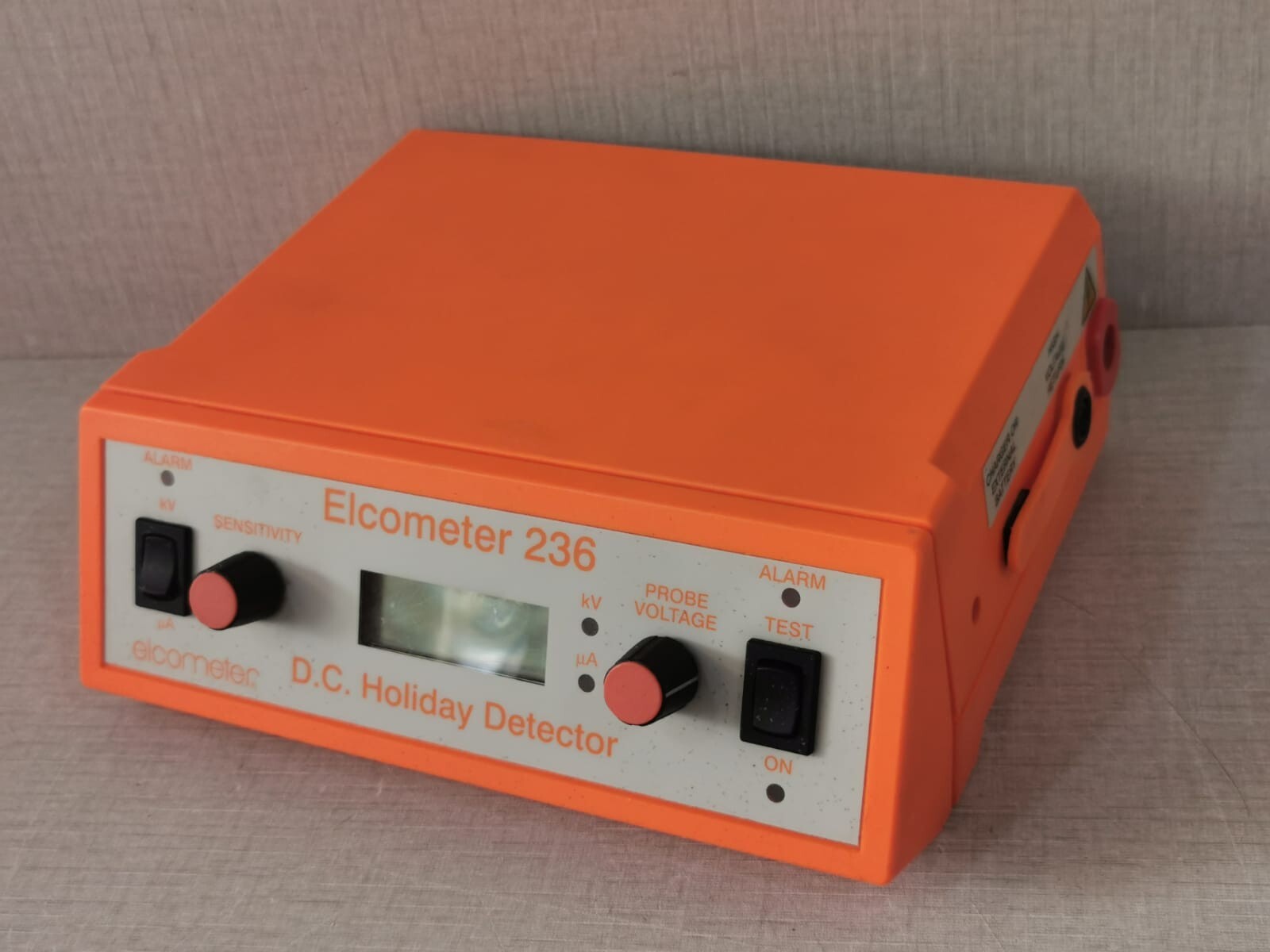 Elcometer PORTABLE Elcometer 236 D.C Portable Holiday Detector 30 KV 7