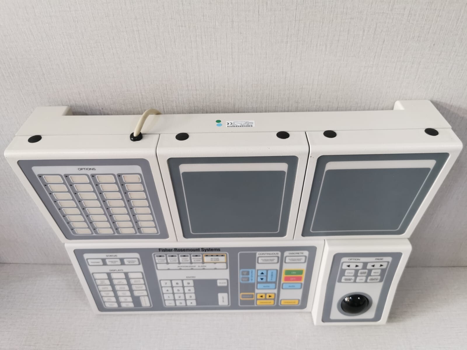 Rosemount FISHER-ROSEMOUNT FISHER-ROSEMOUNT 01984-2372-1001 OPERATOR KEYBOARD WITH TRACKBALL 4