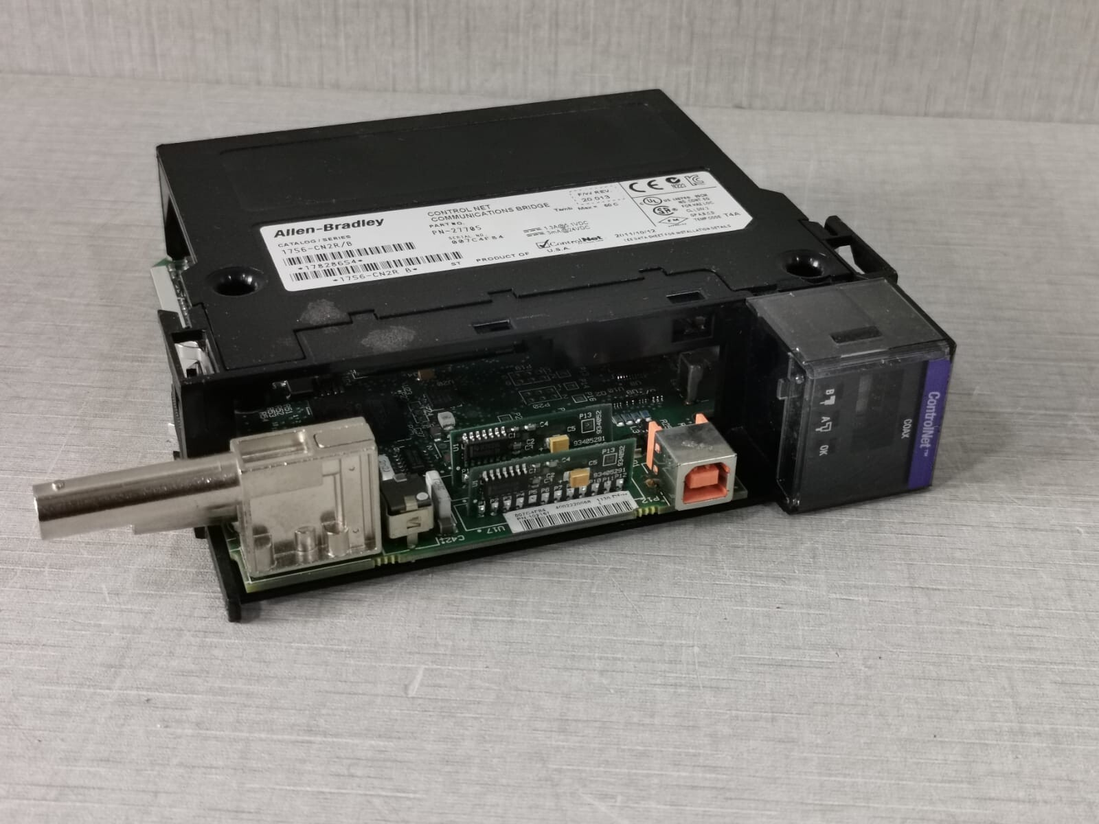 Allen-Bradley PN-27705 ALLEN BRADLEY 1756-CN2R/B PN-27705 F/W 20.013 CONTROLNET COMMUNICATION BRIDGE 2