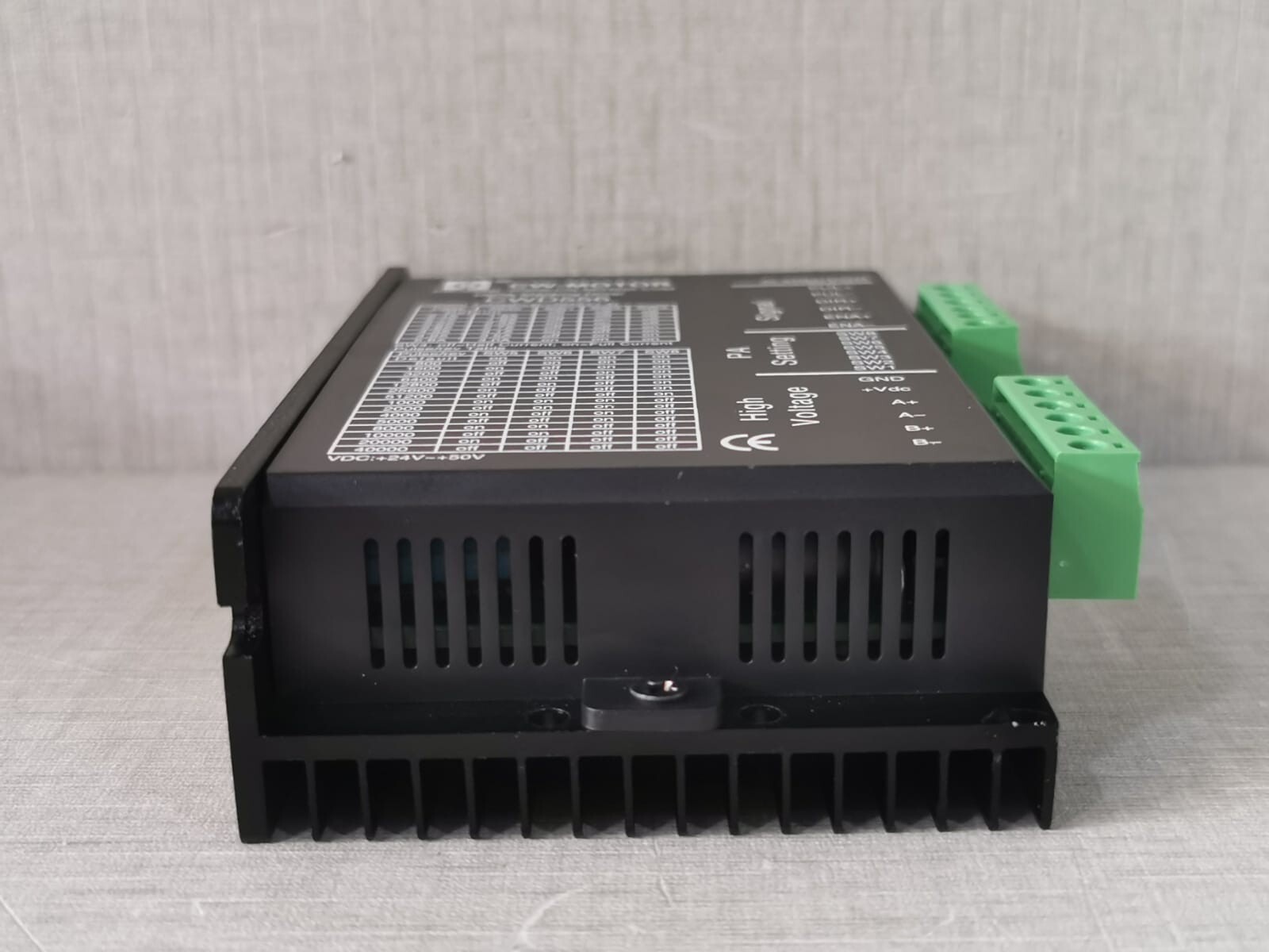 CW-MOTOR CWD556 PCS CW-MOTOR CWD556 DIGITAL STEPPING DRIVER 24V 9