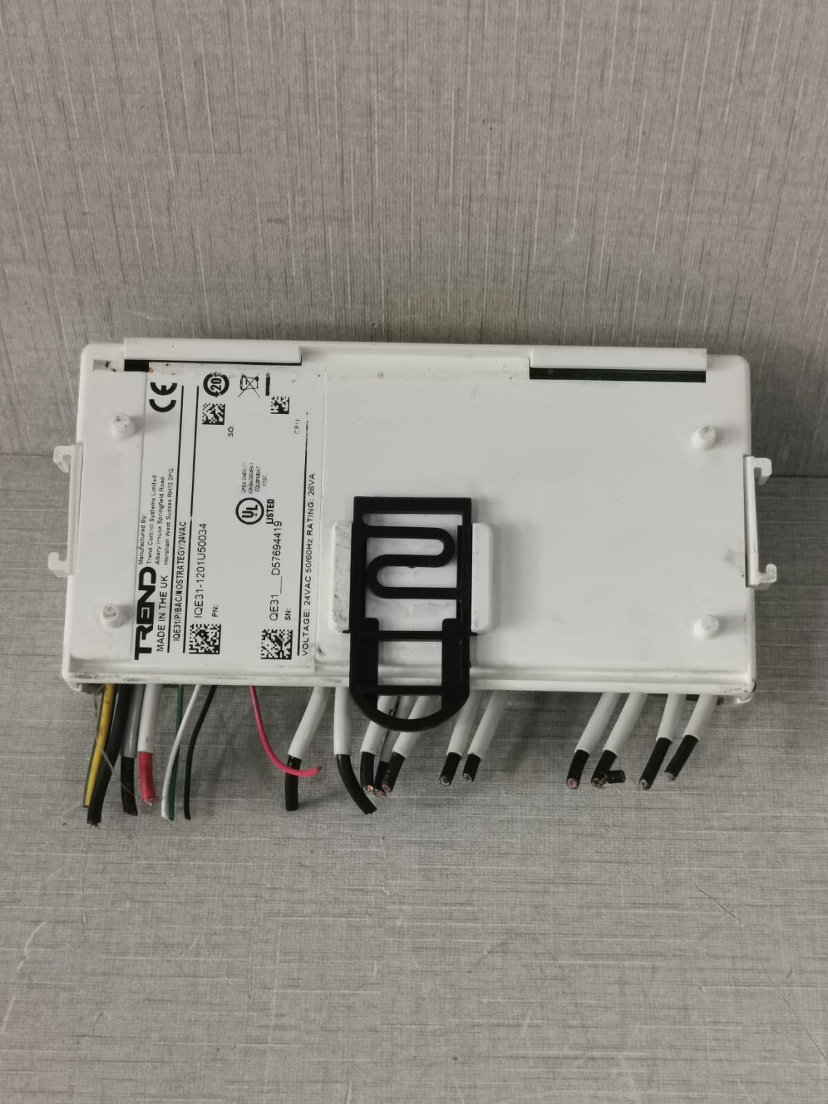 TREND 1201U50034 TREND IQE31-1201U50034 TERMINAL CONTROLLER 24VAC 50/60Hz 26VA 8