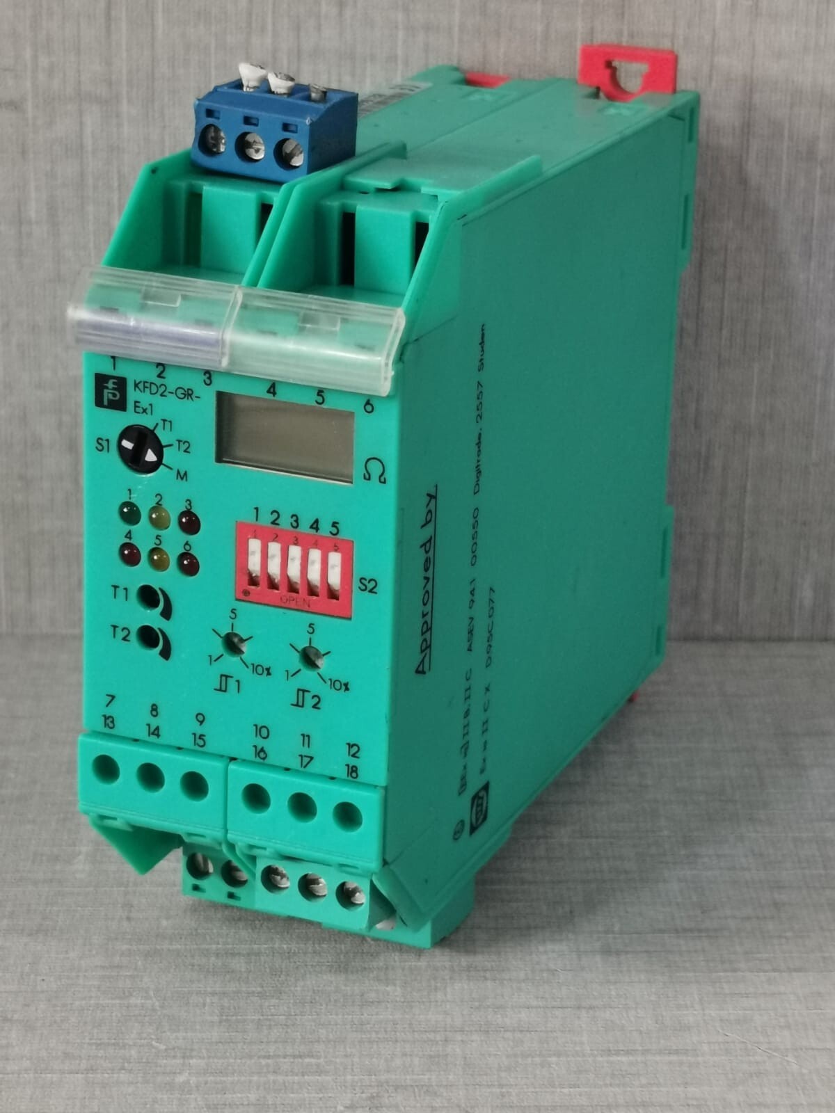 PEPPERL & FUCHS PN- 34231 PEPPERL & FUCHS KFD2-GR-EX1 PN- 34231 TEMPERATURE CONVERTER 3