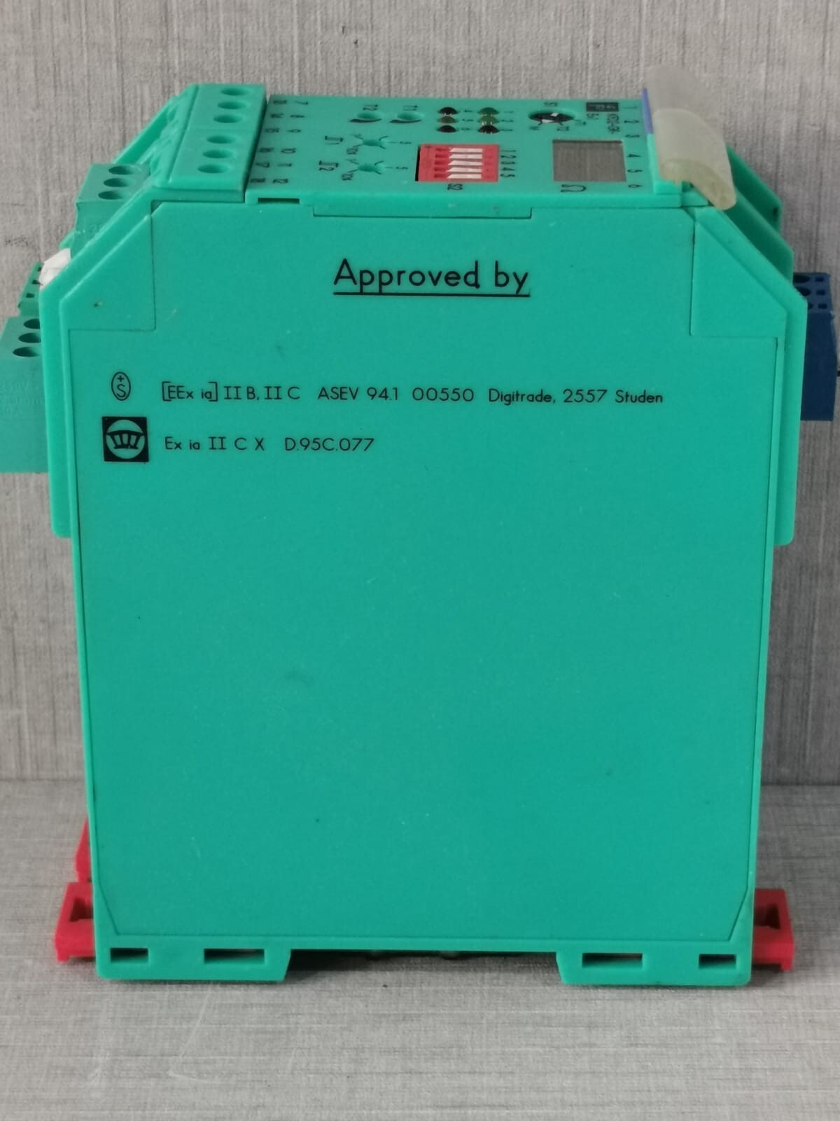 PEPPERL & FUCHS PN- 34231 PEPPERL & FUCHS KFD2-GR-EX1 PN- 34231 TEMPERATURE CONVERTER 8