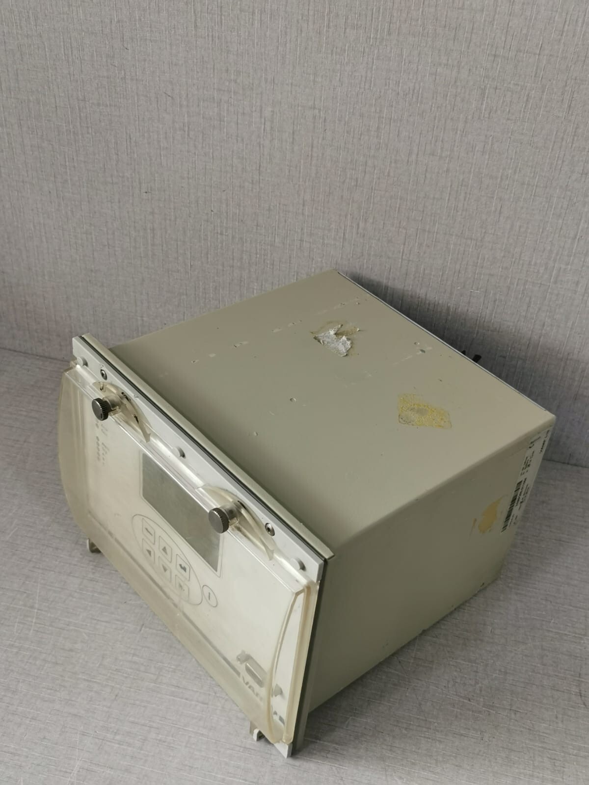 VAMP LTD. VAMP260-011094 VAMP LTD. VAMP 260 POWER MONITORING UNIT VAMP260-011094 9