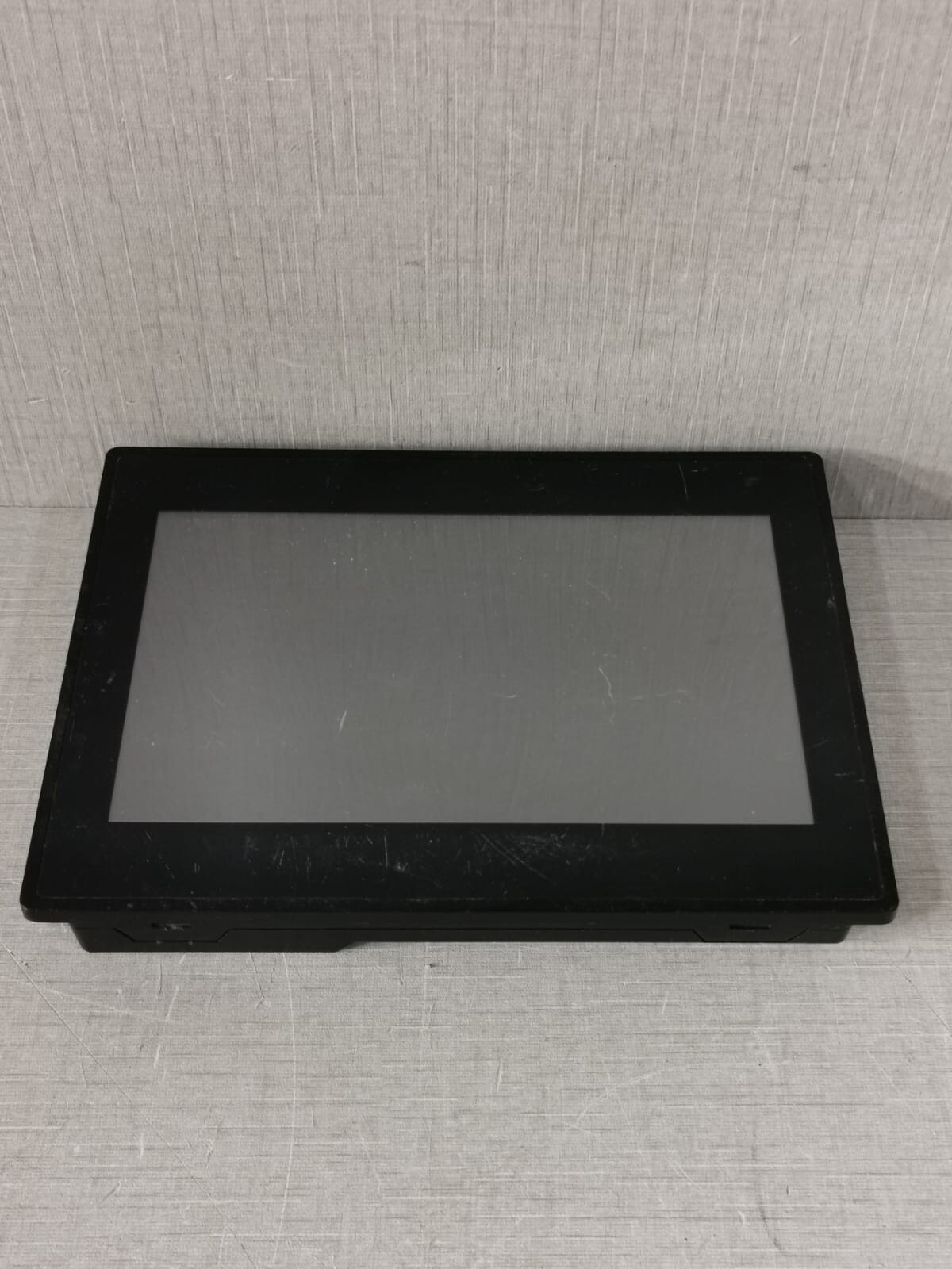 PHOENIX CONTACT BTP 2070W REV 01 1046666 TOUCH SCREEN PANEL