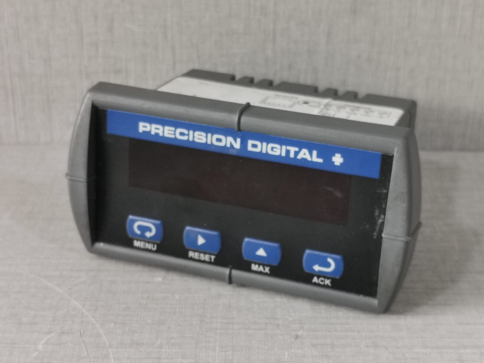 PRECISION DIGITAL PD765-6R2-00 TRIDENT PROCESS & TEMPERATURE METER